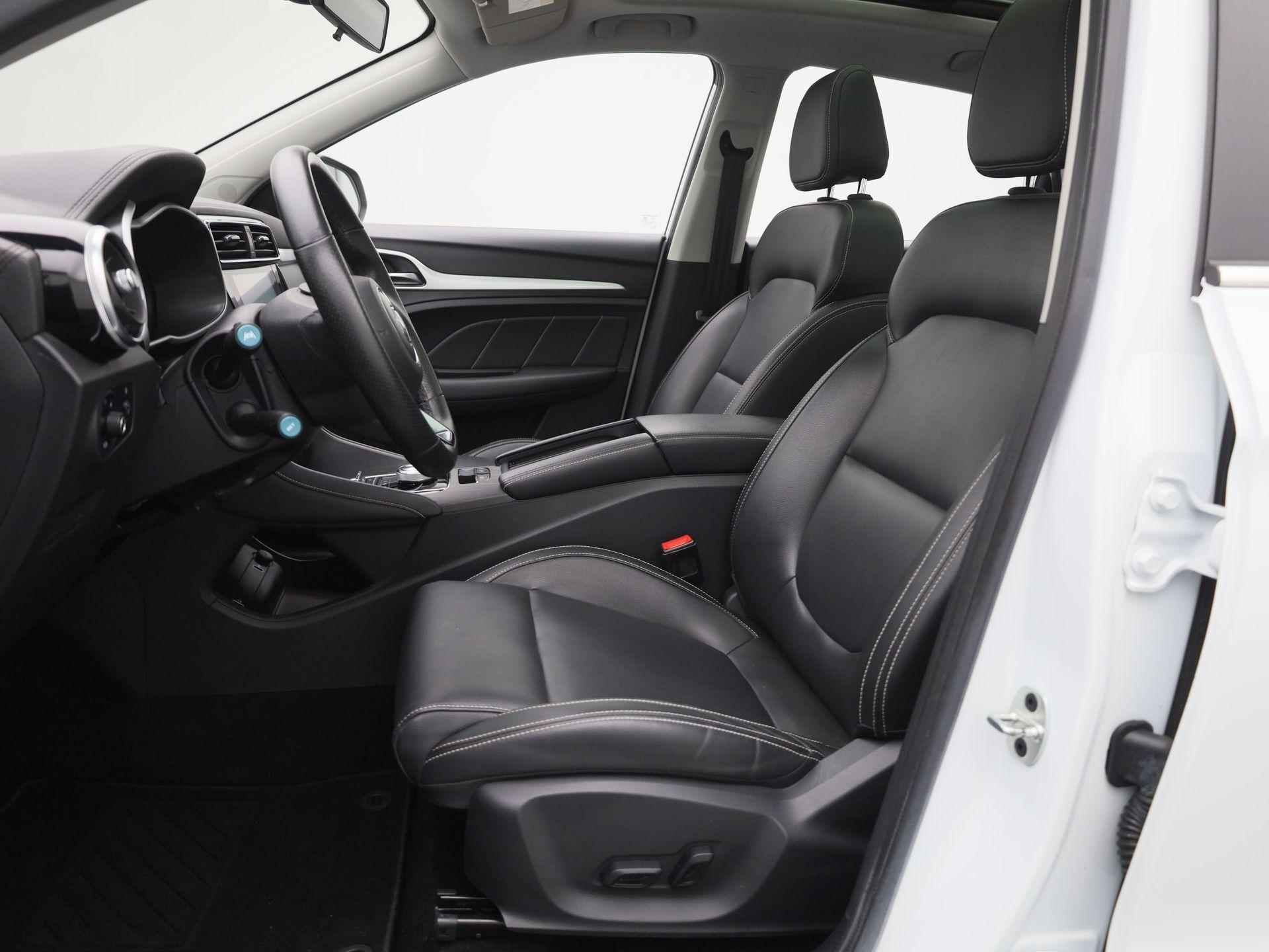 MG ZS EV Luxury 45 kWh | Navigatie | Schuifdak | Camera | Leder Interieur | - 11/37