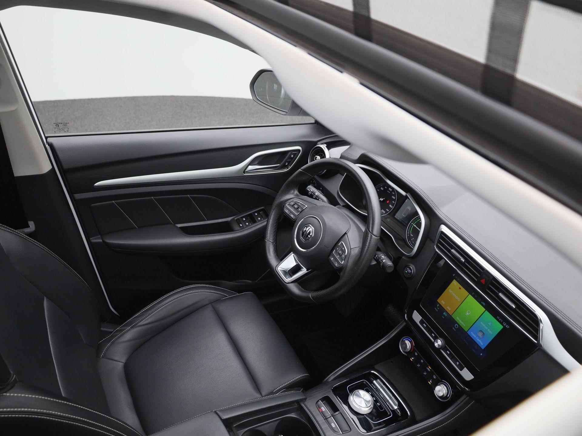 MG ZS EV Luxury 45 kWh | Navigatie | Schuifdak | Camera | Leder Interieur | - 34/37