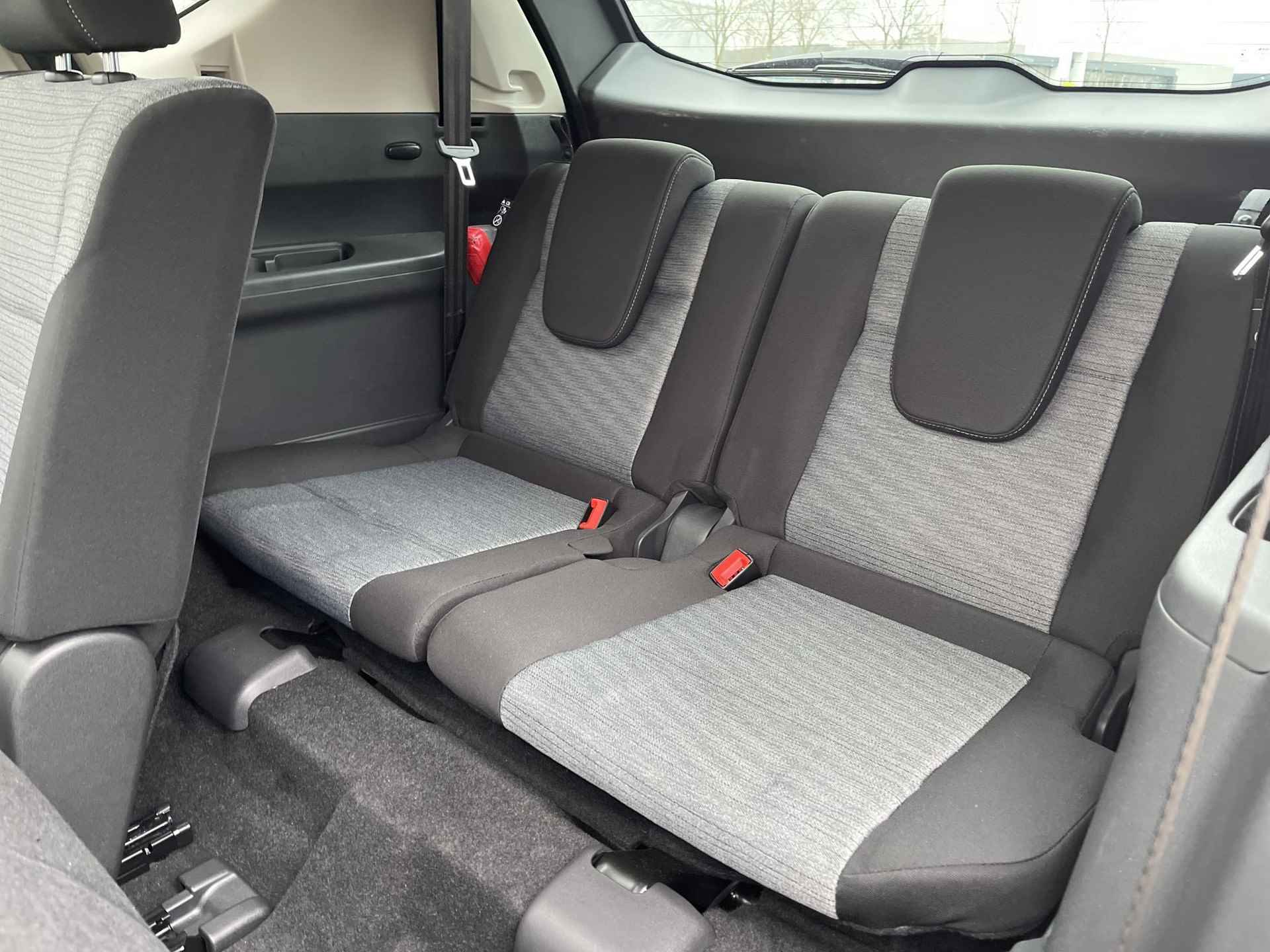 Nissan X-Trail 1.5 e-4orce N-Connecta 4WD 7p. Lounge Pack / PRIJS = RIJKLAAR! / Panoramadak | Adapt. Cruise Control | 360° Camera | Dodehoek | Apple Carplay/Android Auto - 12/25