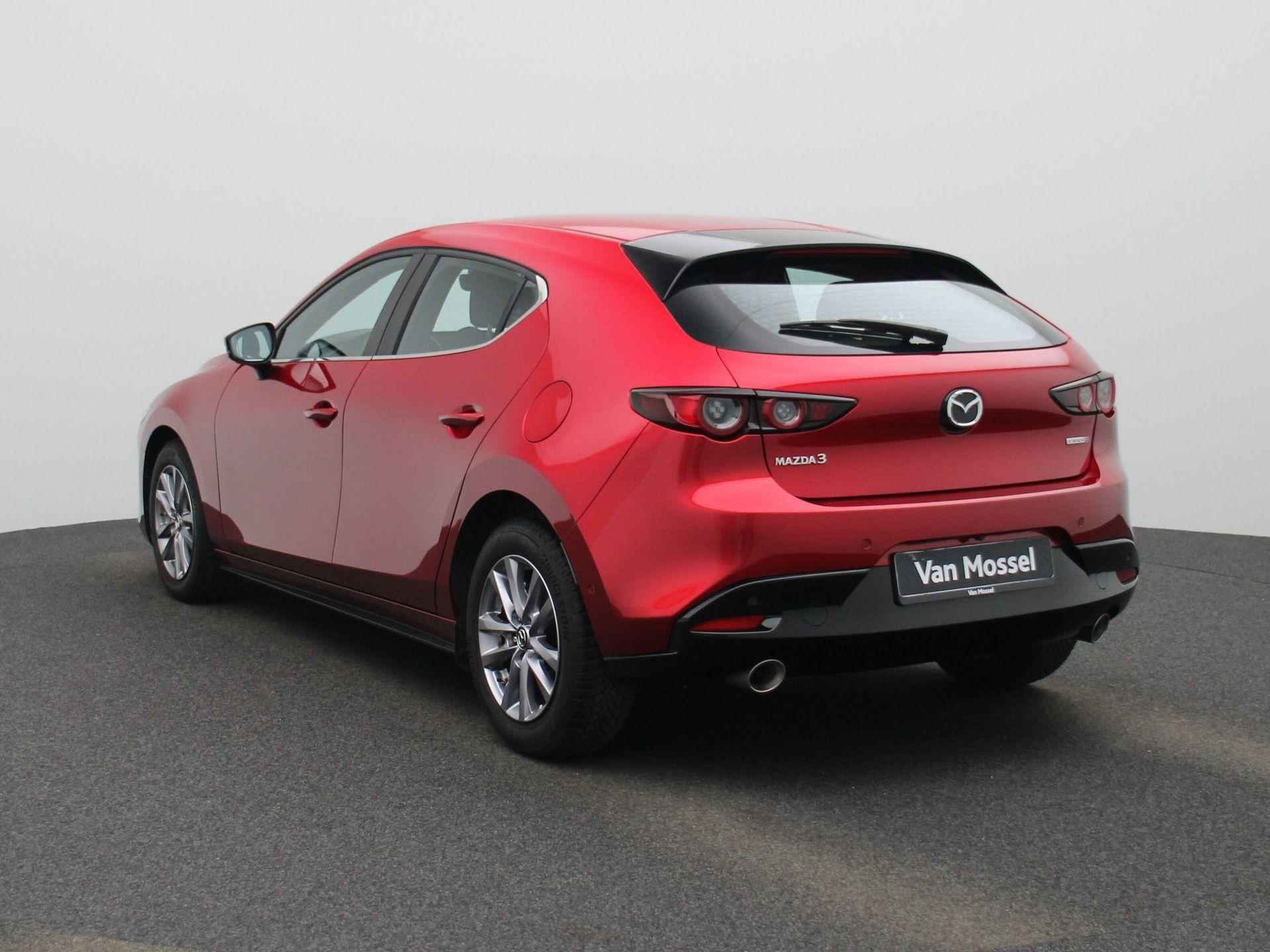 Mazda 3 2.0 e-SkyActiv-X M Hybrid 186 Comfort | Camera | Navigatie | Stoelverwarming + Stuurverwarming | Head Up Display | - 2/38