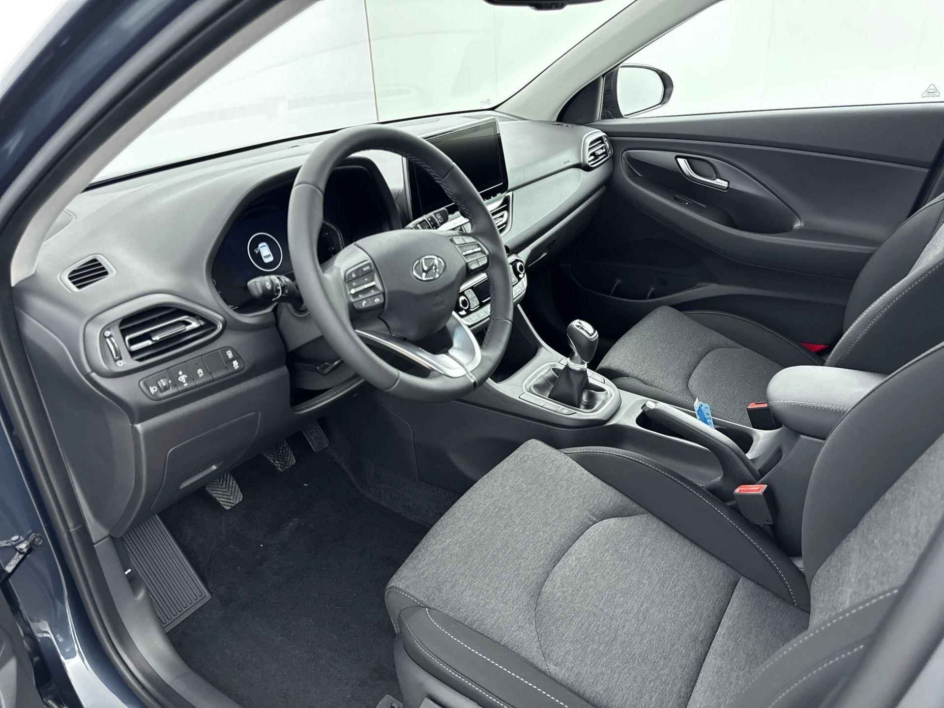 Hyundai i30 Wagon 1.0 T-GDi MHEV Comfort Smart | Incl. €6795,- Voorraadactie!  | Navigatie | Camera | Cruise control | Parkeersensoren | - 25/28