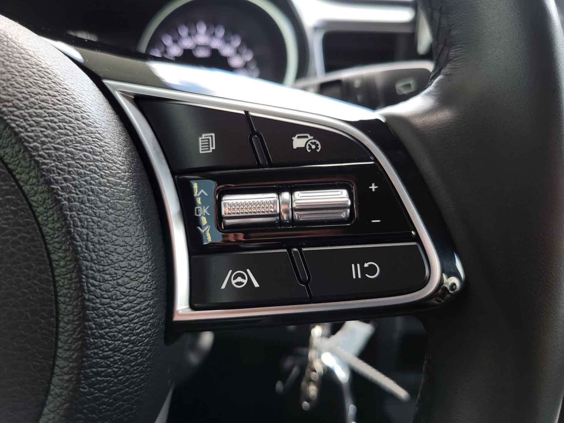 Kia XCeed 1.0 T-GDi ComfortLine ECC | Apple CarPlay | Android Auto | Cruise Control | Camera | Stoel/stuurverwarming - 16/28