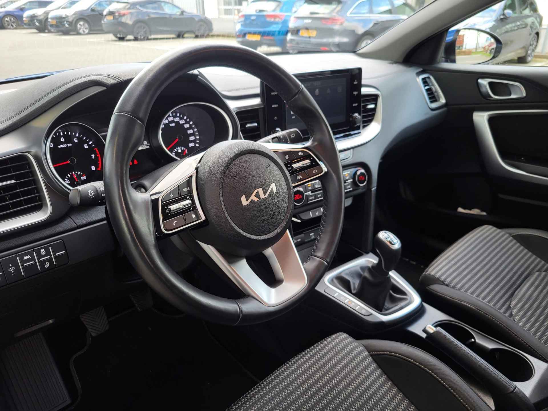 Kia XCeed 1.0 T-GDi ComfortLine ECC | Apple CarPlay | Android Auto | Cruise Control | Camera | Stoel/stuurverwarming - 18/28