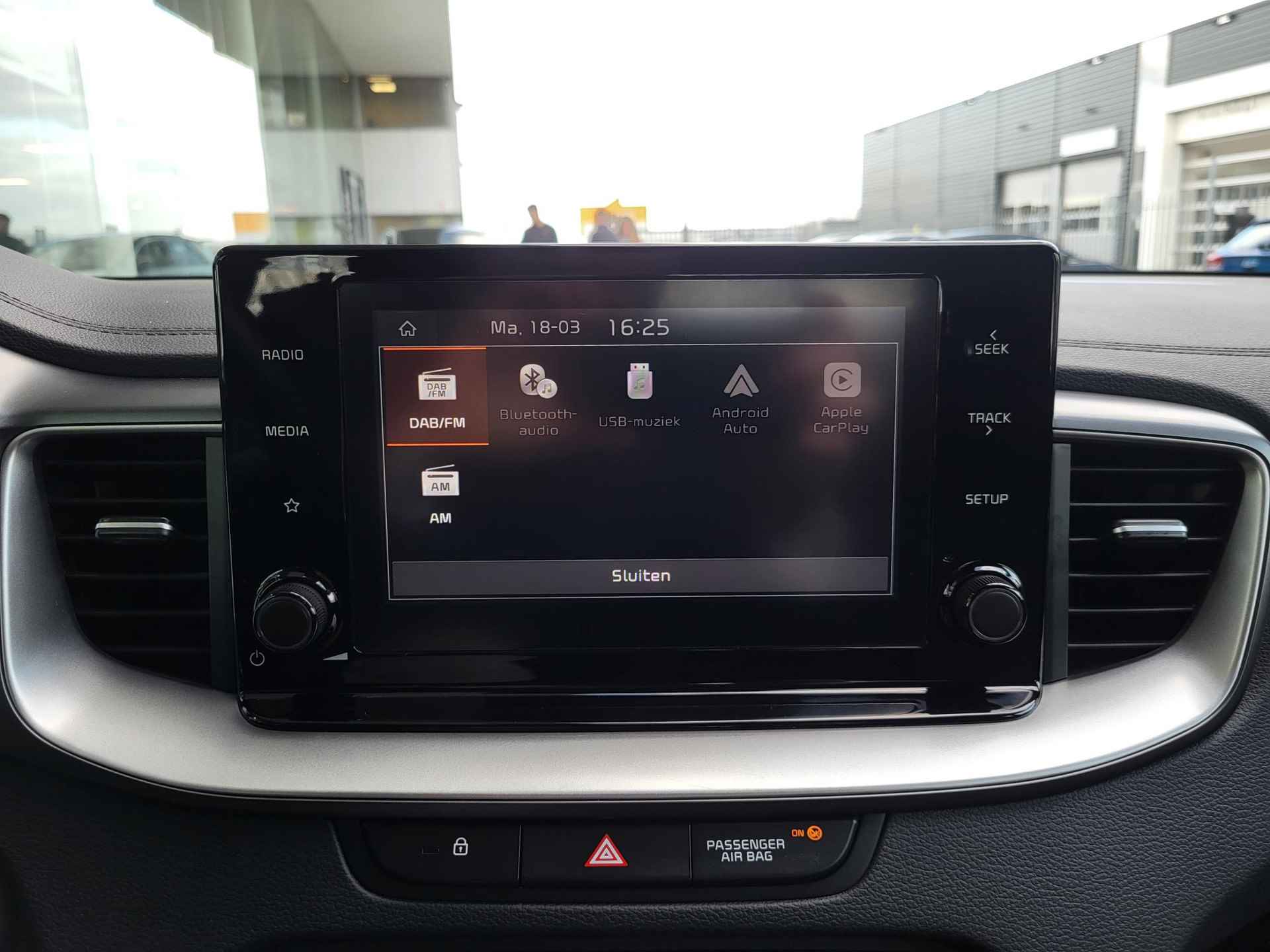 Kia XCeed 1.0 T-GDi ComfortLine ECC | Apple CarPlay | Android Auto | Cruise Control | Camera | Stoel/stuurverwarming - 22/28