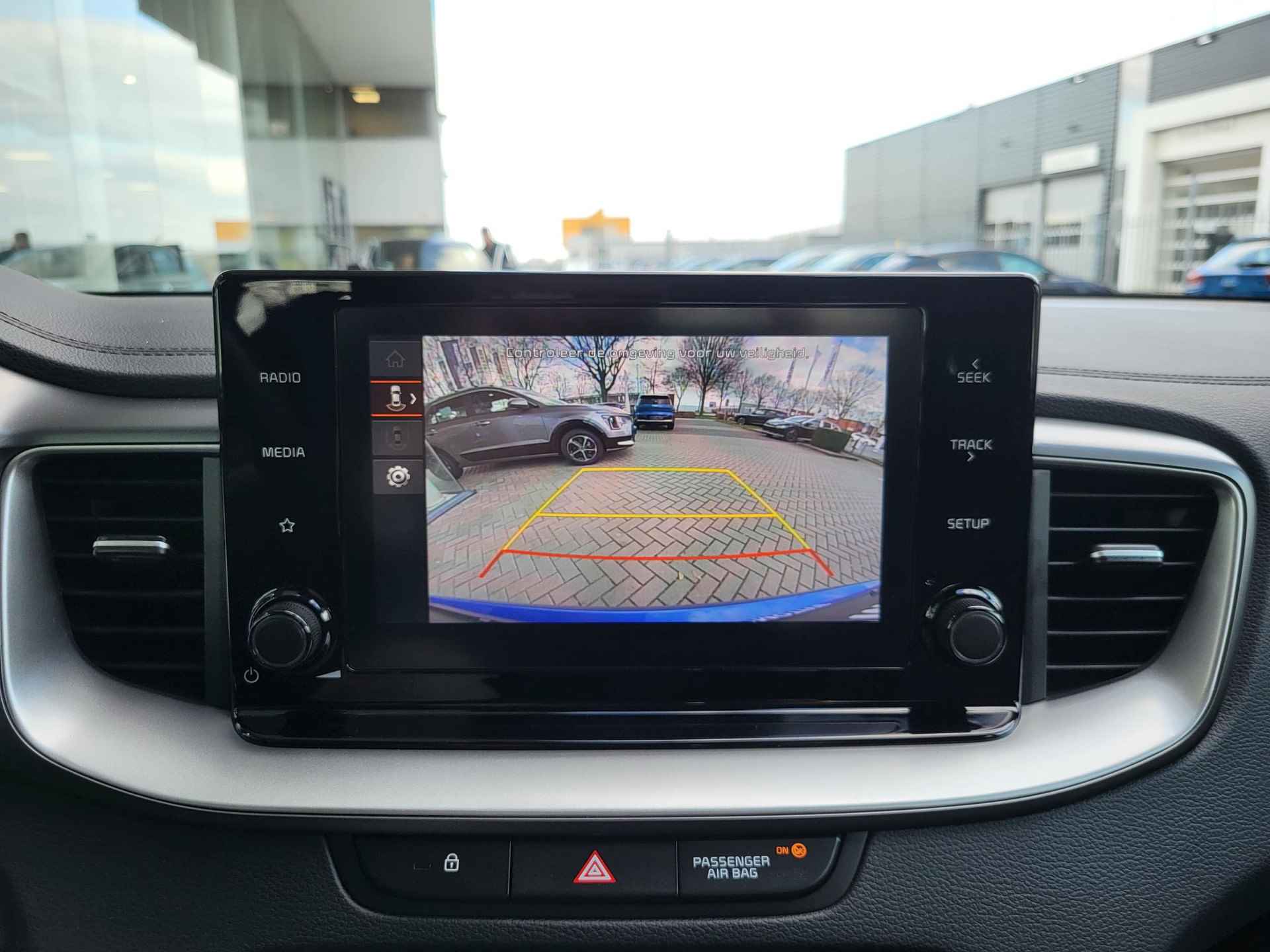 Kia XCeed 1.0 T-GDi ComfortLine ECC | Apple CarPlay | Android Auto | Cruise Control | Camera | Stoel/stuurverwarming - 25/28