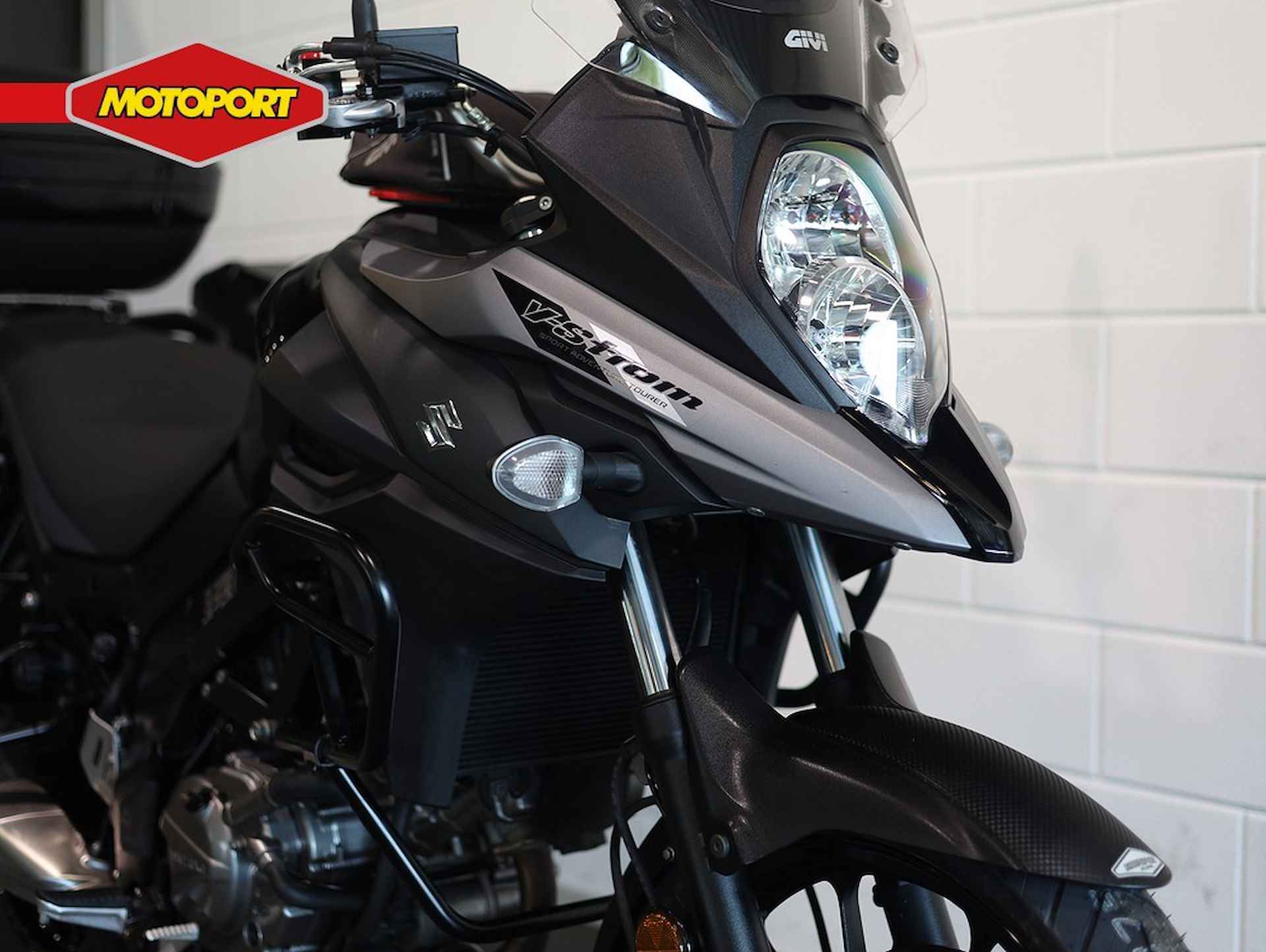 Suzuki DL 650 V Strom - 2/10