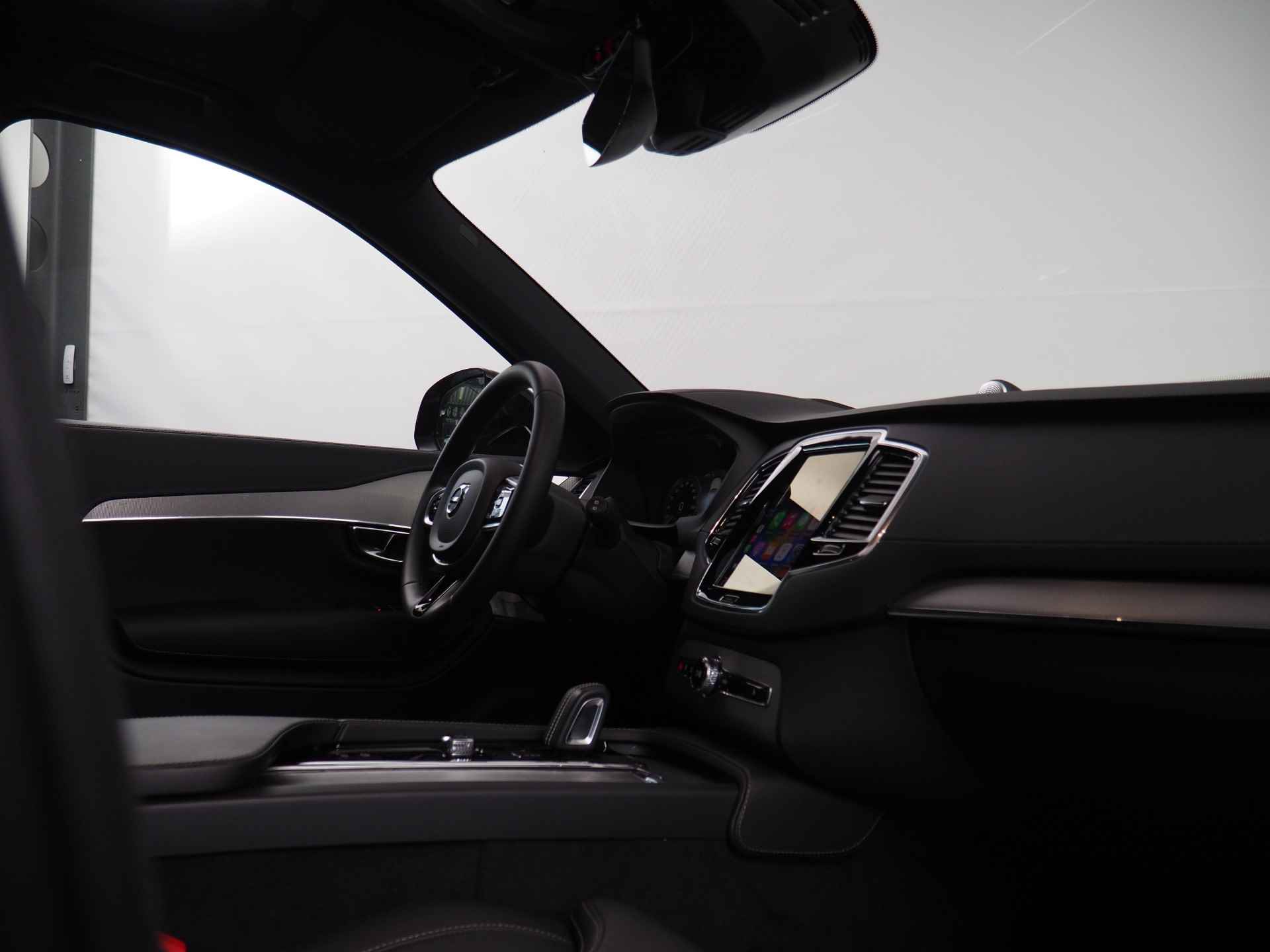 Volvo XC90 2.0 T8 Recharge AWD Inscription | Luchtvering | Pilot Assist | Stuur/Stoelverwarming | Stoelventilatie | Bowers & Wilkins Geluidssysteem | Dodehoekdetectie | Panoramadak | Apple CarPlay/ Android Auto | Inc. 220v Laadkabel - 7/38