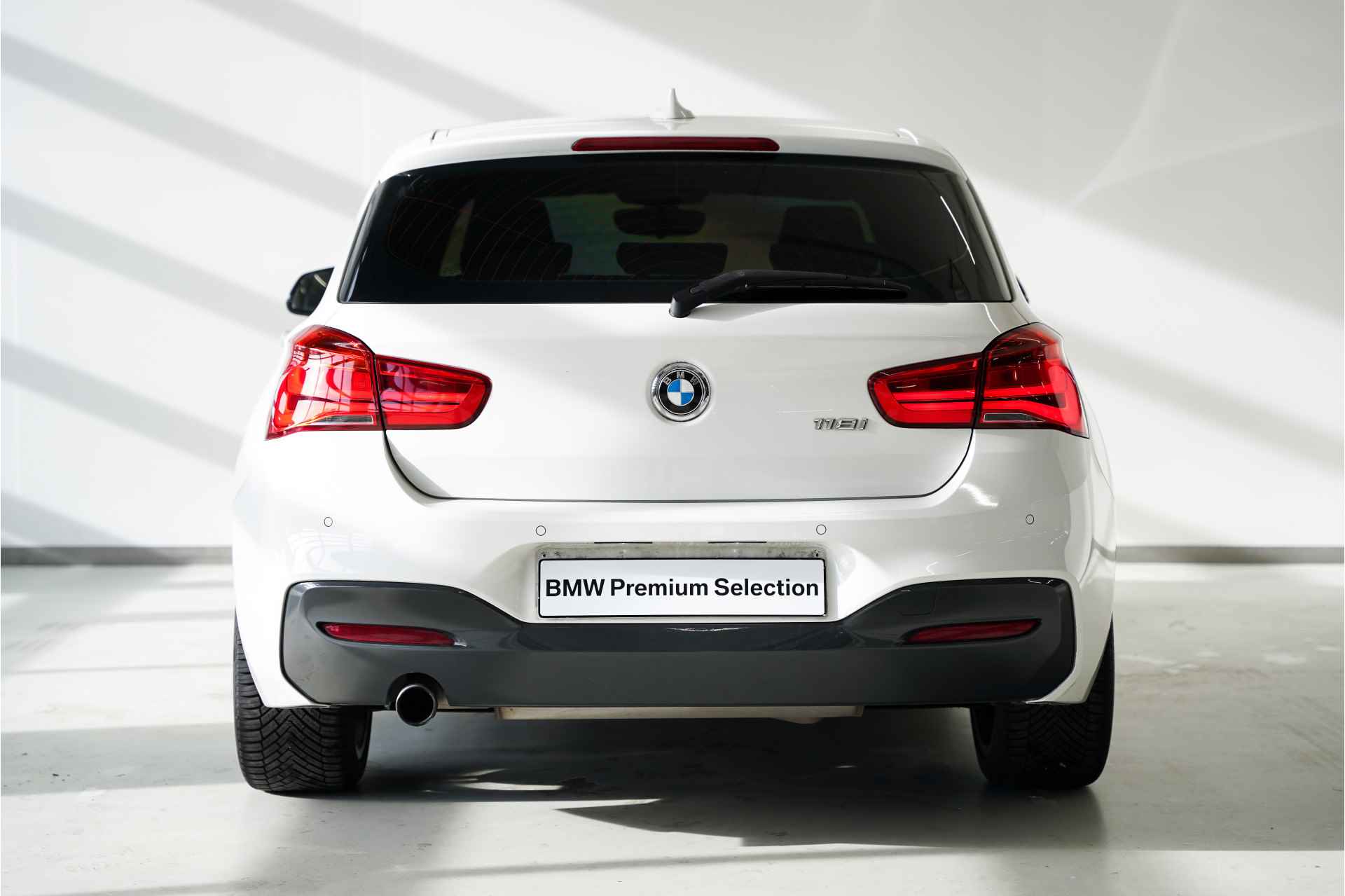 BMW 1 Serie 118i Executive M Sportpakket Aut. - 8/29