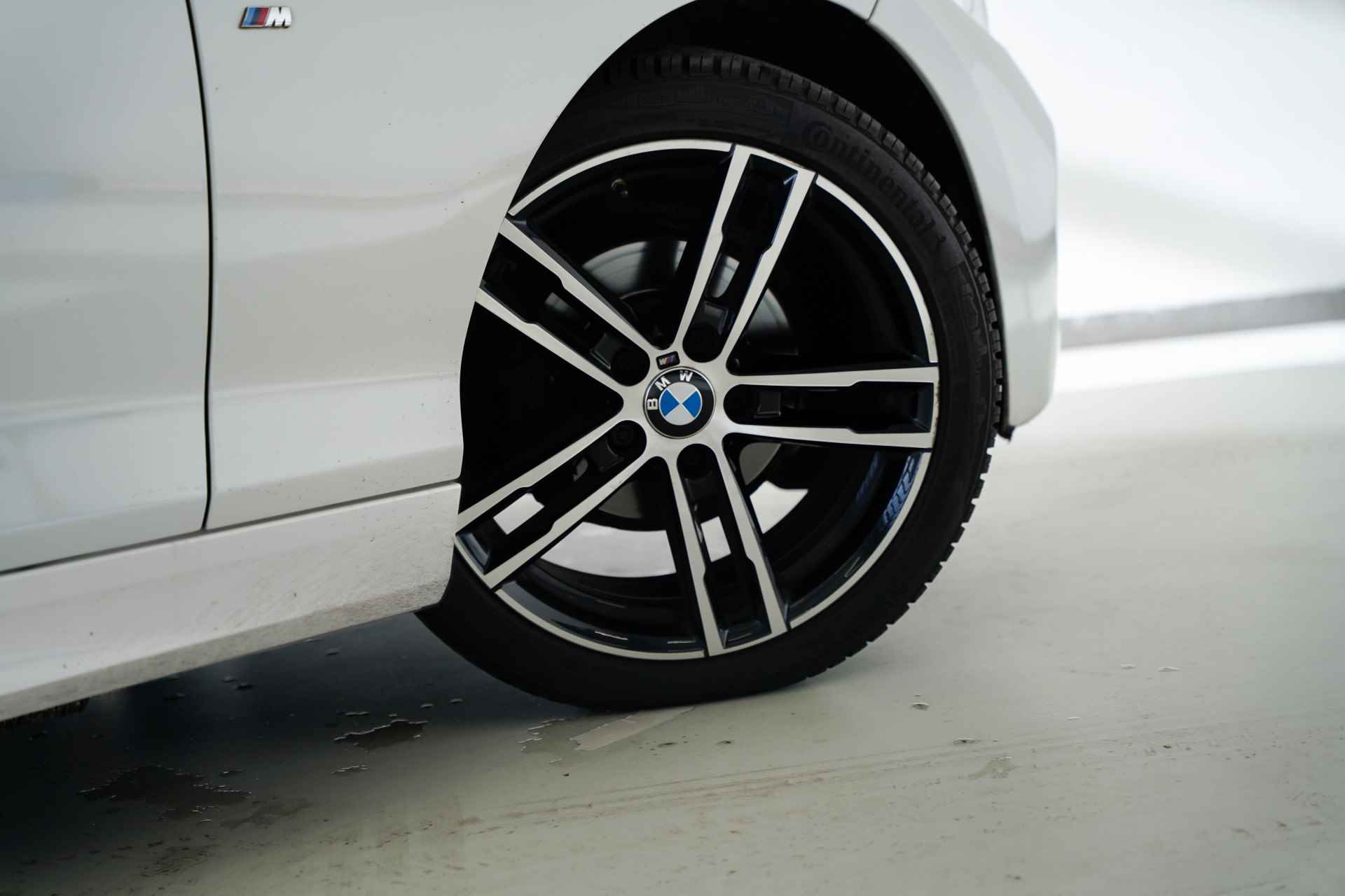 BMW 1 Serie 118i Executive M Sportpakket Aut. - 21/29