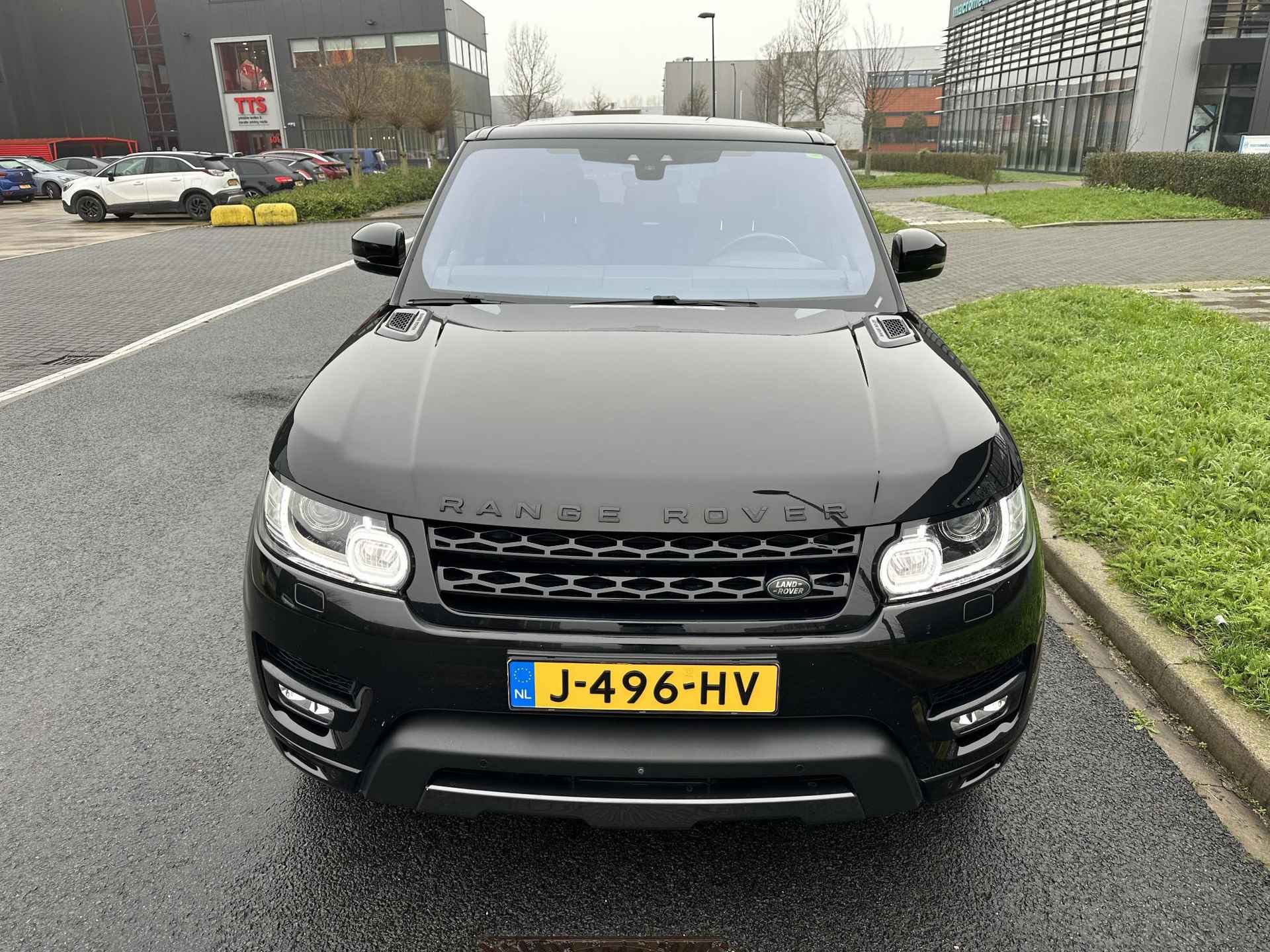 Land Rover Range Rover Sport 3.0 SDV6 HSE Dynamic - 4/23