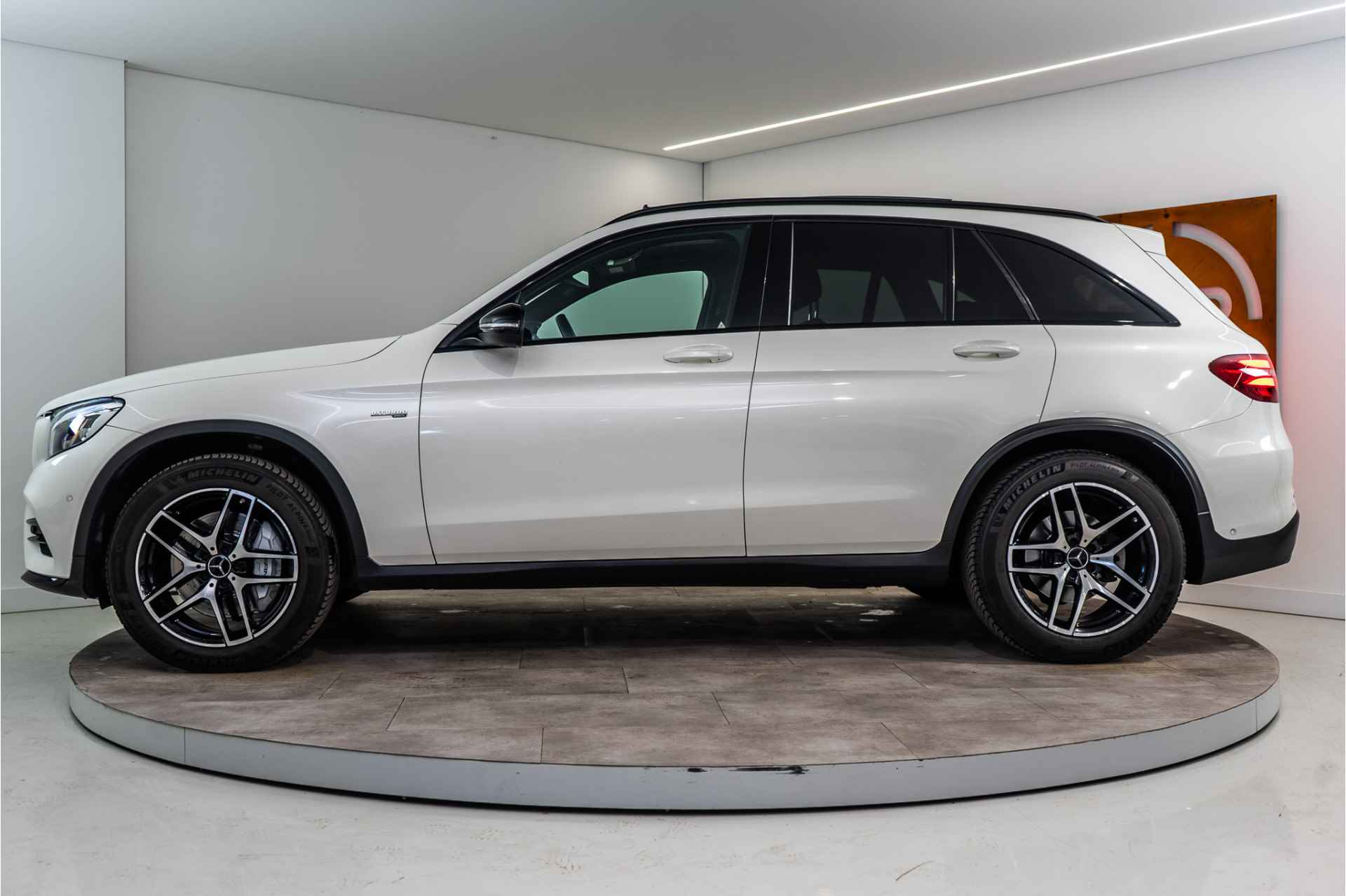 Mercedes-Benz GLC 43 AMG 4MATIC 368PK | Pano | Burmester | Sfeer | HUD | VOL! 12 MND Garantie! - 3/49