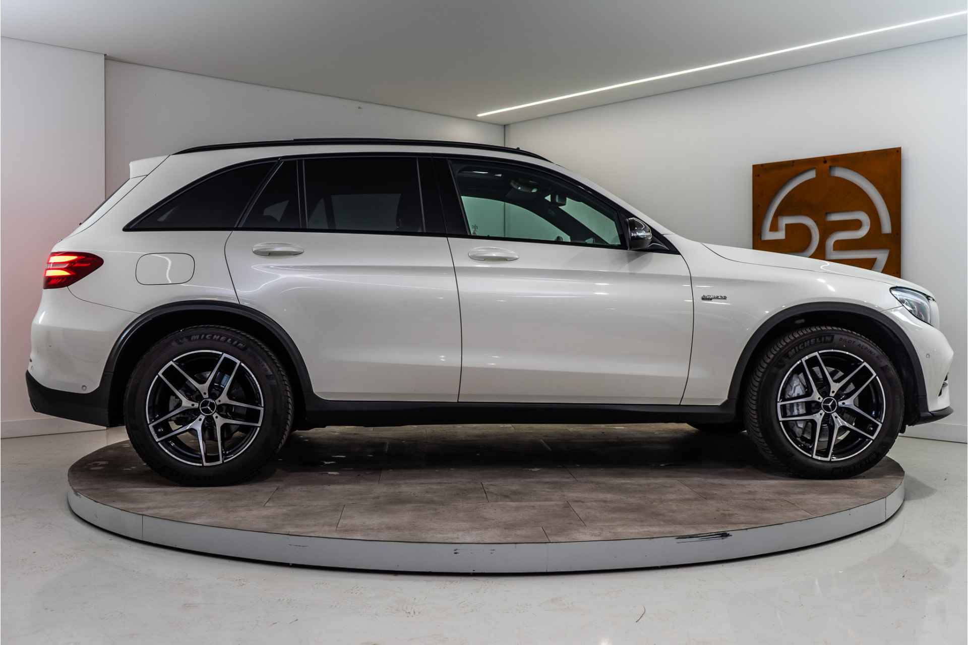 Mercedes-Benz GLC 43 AMG 4MATIC 368PK | Pano | Burmester | Sfeer | HUD | VOL! 12 MND Garantie! - 7/49