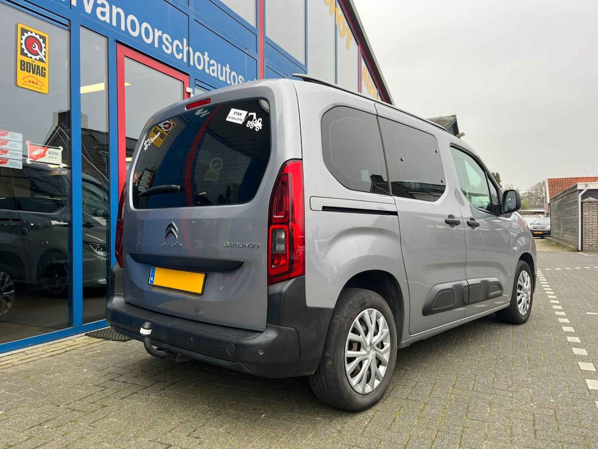 CITROEN Berlingo 1.2 110pk 5-Persoons Airco  bj2019 - 16/22