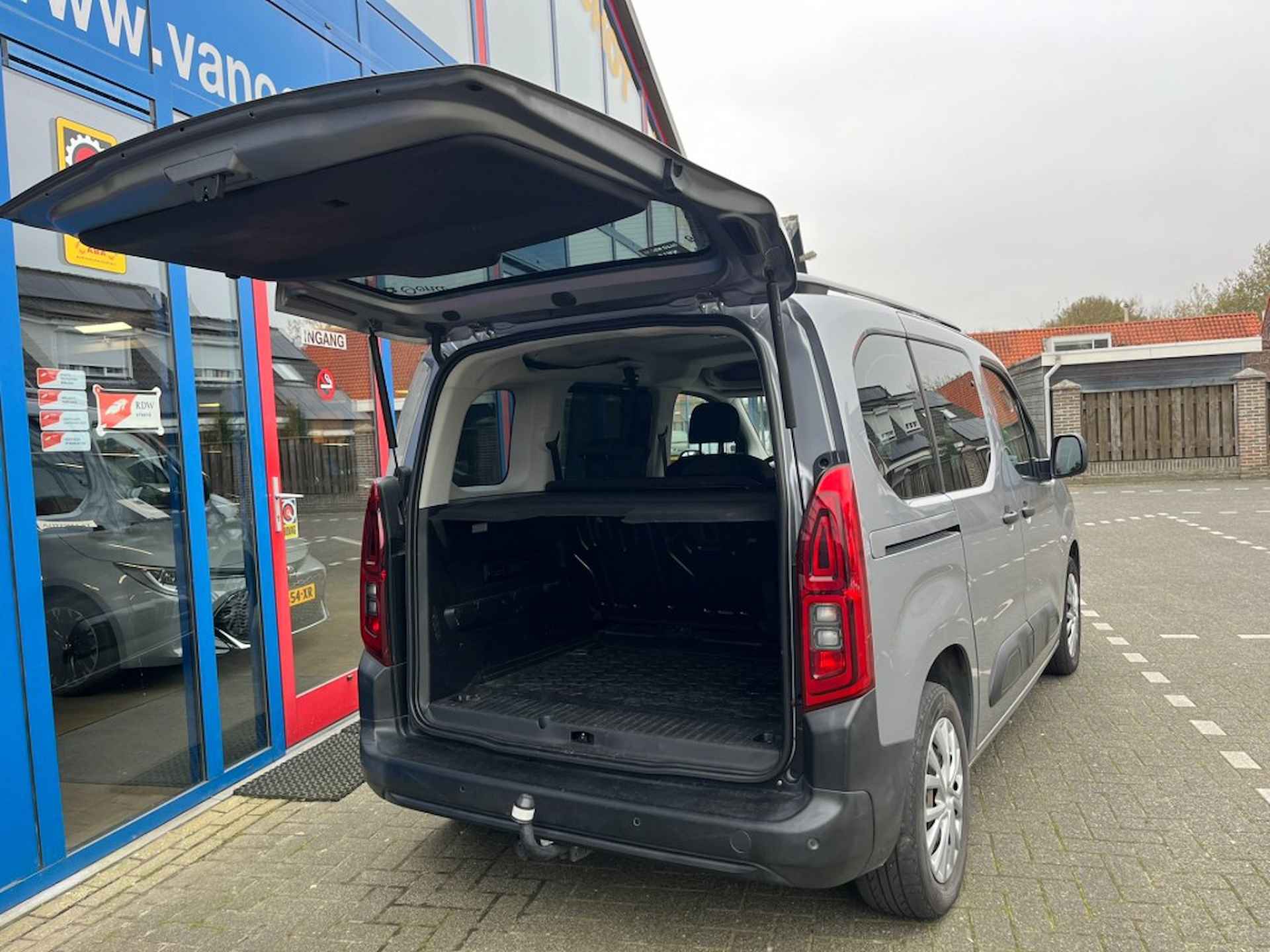 CITROEN Berlingo 1.2 110pk 5-Persoons Airco  bj2019 - 17/22