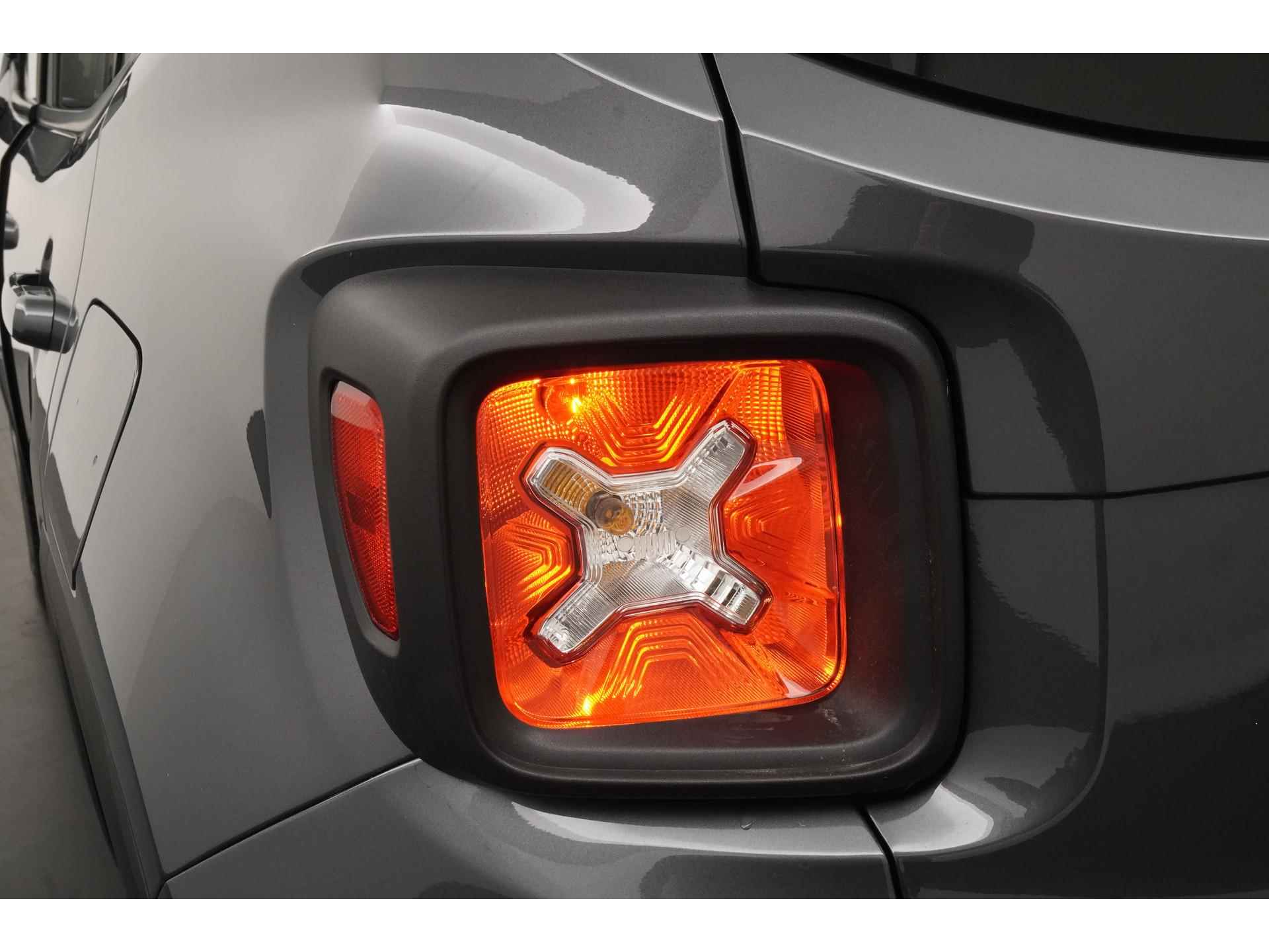 Jeep Renegade 4xe 240 Plug-in PHEV S | Camera | Blind spot | Keyless | Adapt.cruise |  Zondag Open! - 23/46