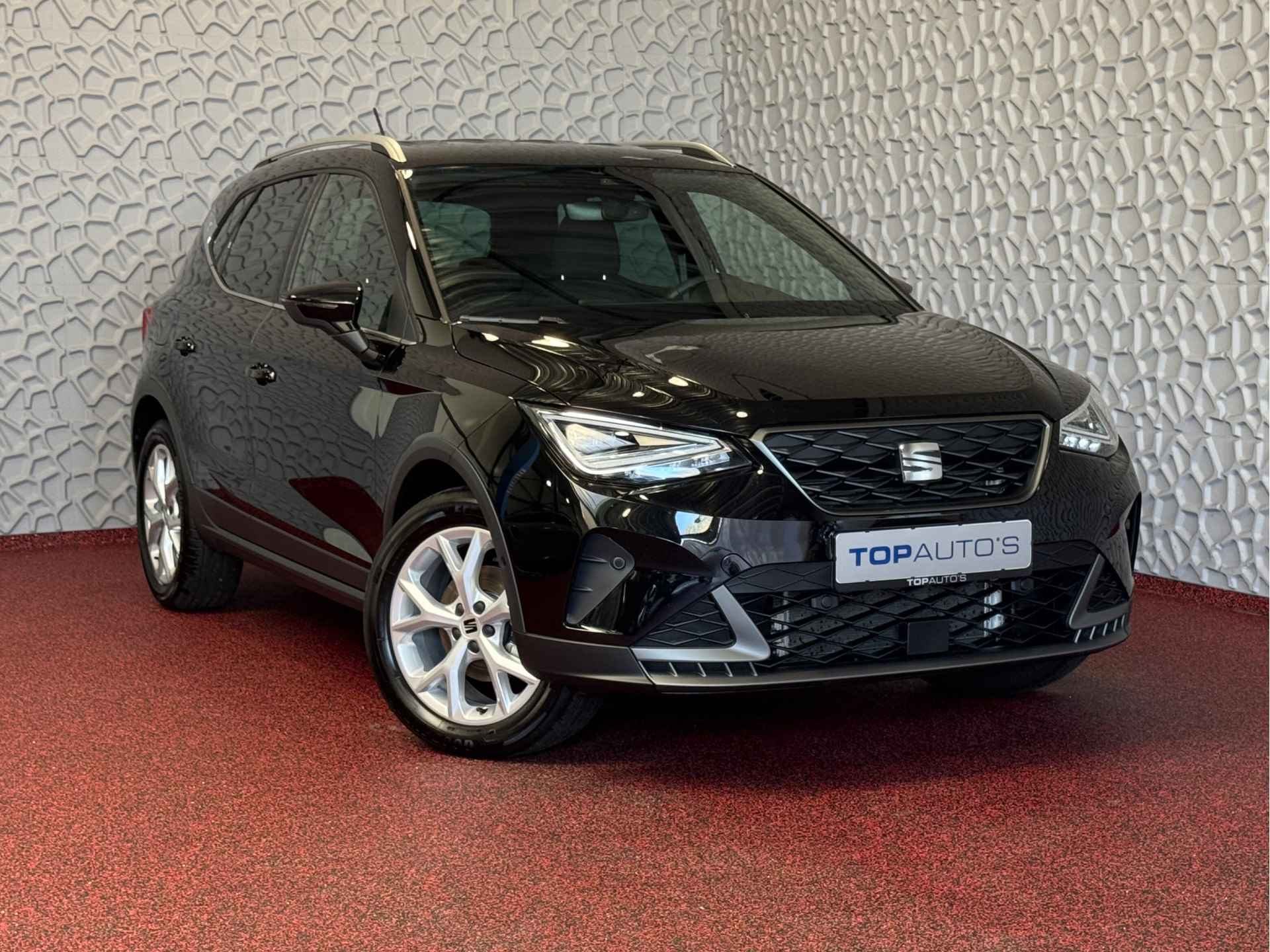 SEAT Arona TSI FR BI-COLOR 115PK LED VIR.COCKPIT CAMERA ADAP.CRUISE 17''LMV 07/2024 10x Seat Arona op voorraad - 51/76