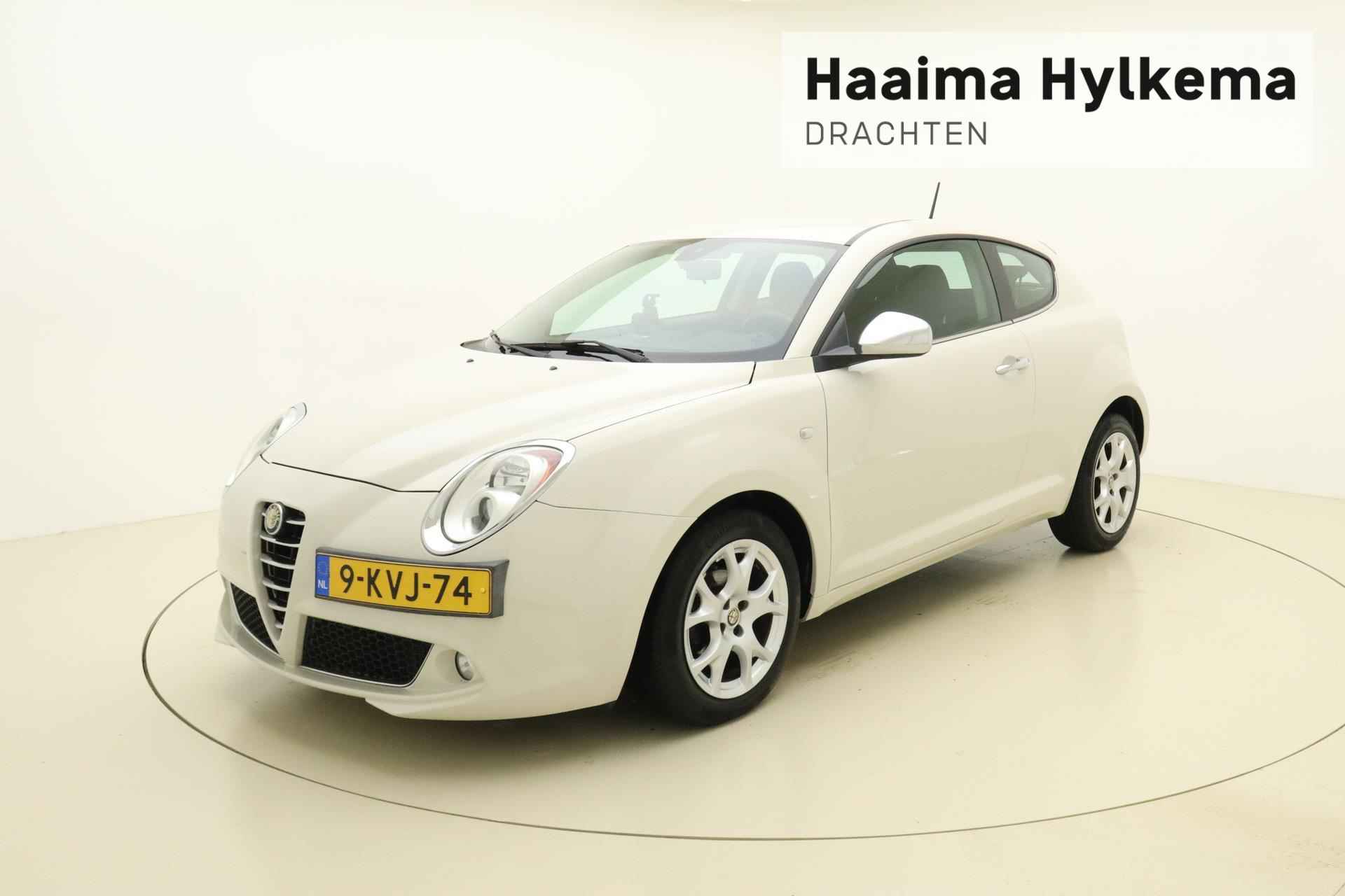 Alfa Romeo MiTo 0.9 TwinAir | Climate Control | Parkeersensoren | Cruise Control | Armsteun | LM velgen | AUX | Isofix | - 1/28