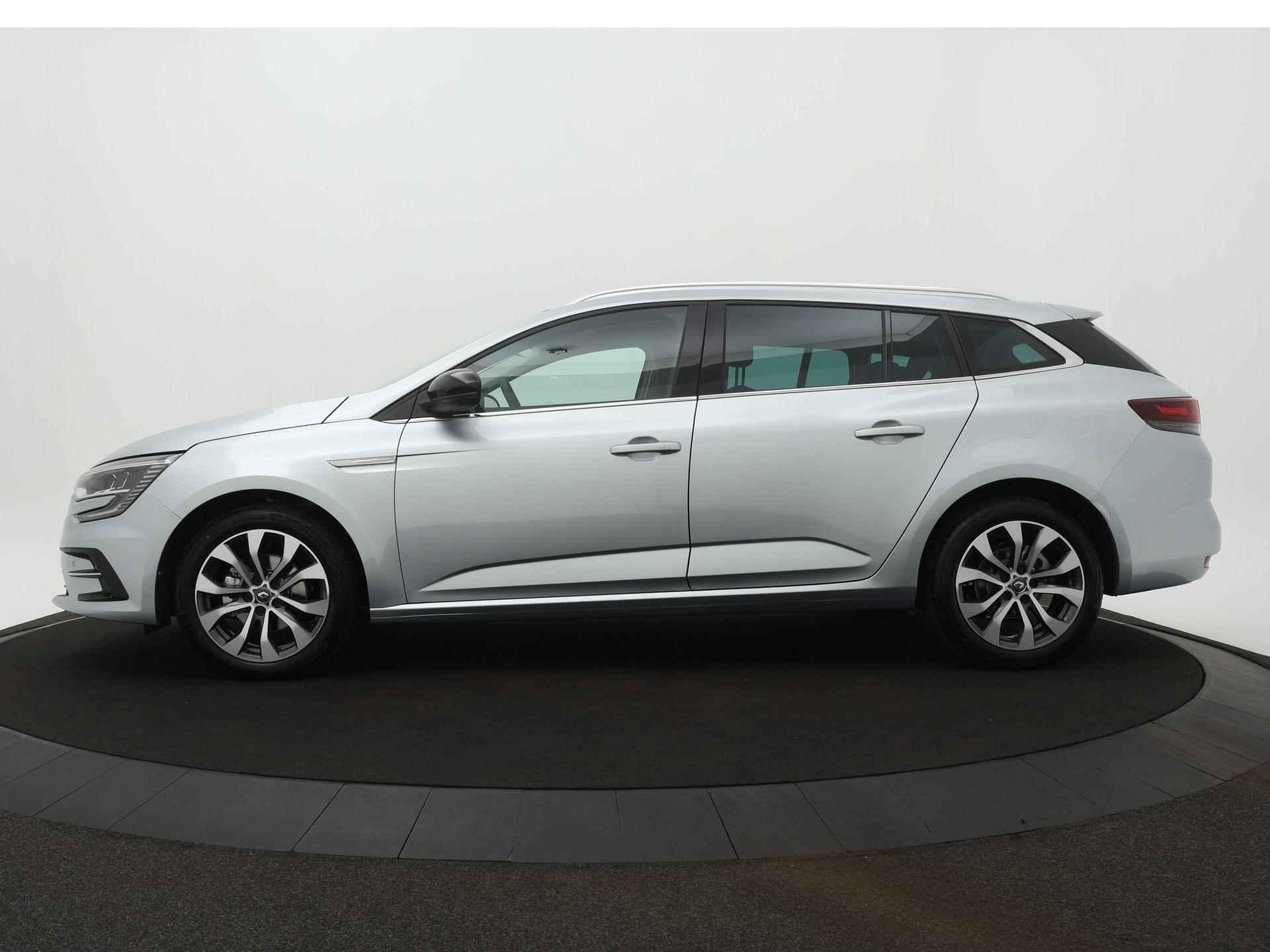 Renault Mégane Estate 1.3 TCe 140 Techno | € 5.600 KORTING | - 2/29