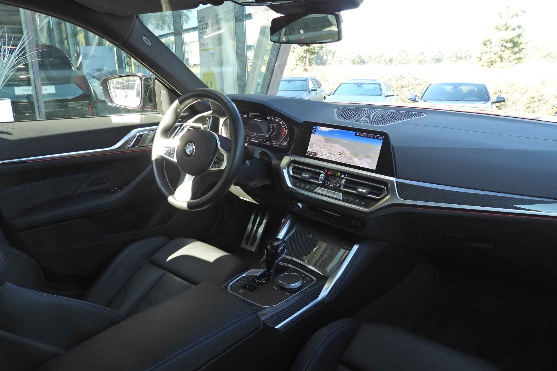 BMW 4 Serie Gran Coupé M440i xDrive High Executive Automaat / M Sportstoelen / Laserlicht / Parking Assistant Plus / M Adaptief onderstel / Head-Up / Driving Assistant Professional - 23/40