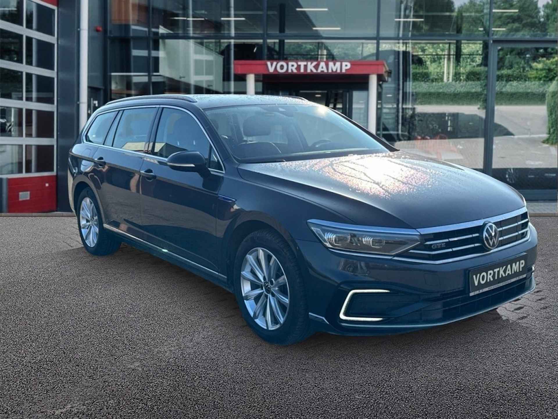 VOLKSWAGEN Passat Variant 1.4 TSI GTE LEDER/CAMERA/TREKHAAK/NAVI/ACC/STOELVERW - 3/26