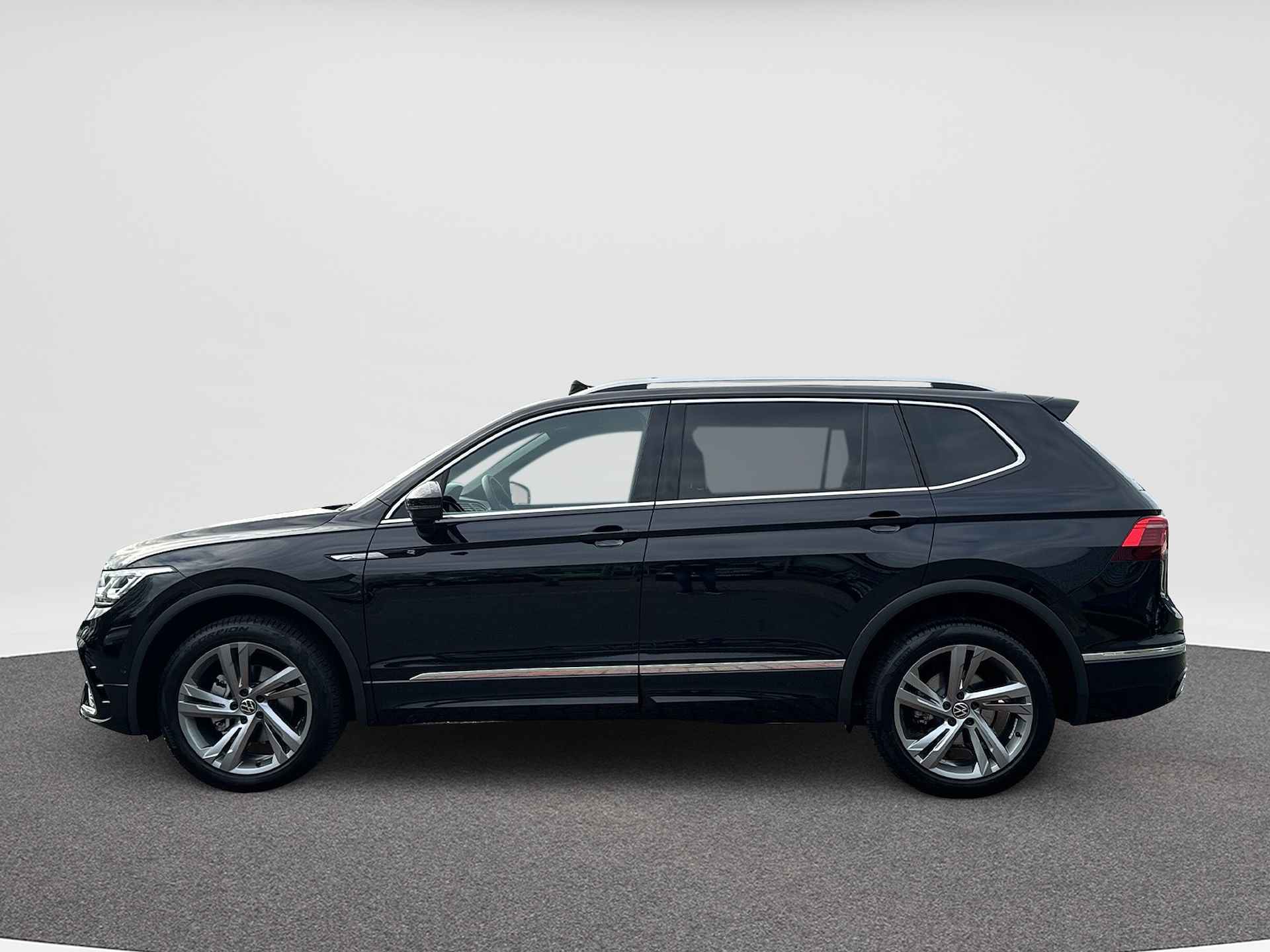 Volkswagen Tiguan Allspace 1.5 TSI 150 pk R-Line Business 7p. | Automaat | Leder | Pano Dak | A-Camera | - 11/33