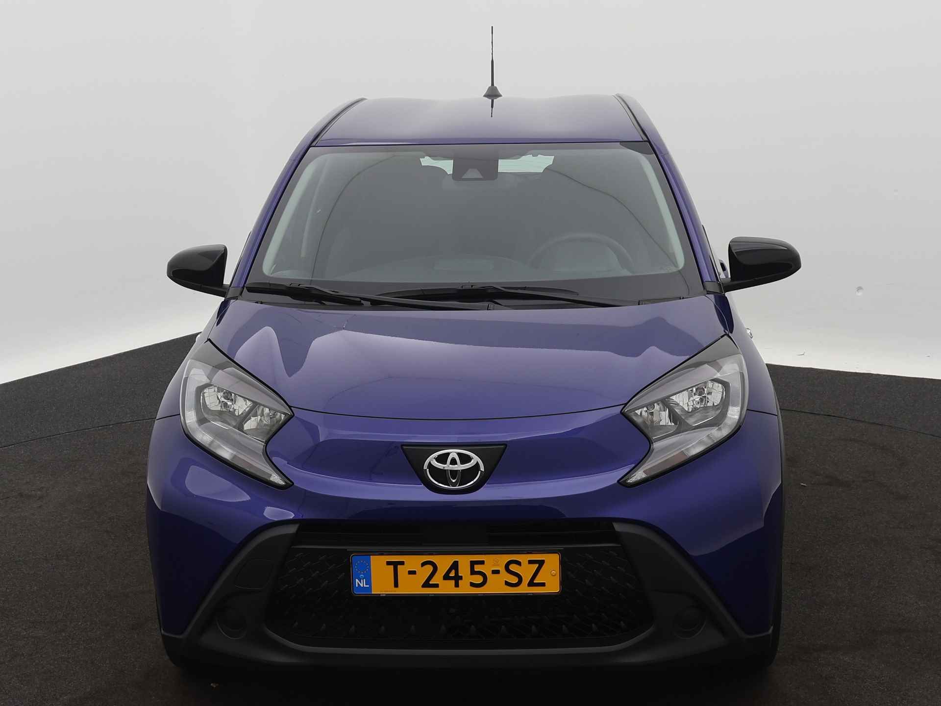 Toyota Aygo X 1.0 VVT-i MT Play | Apple carplay -/ Android Auto | NL-Auto | - 28/41