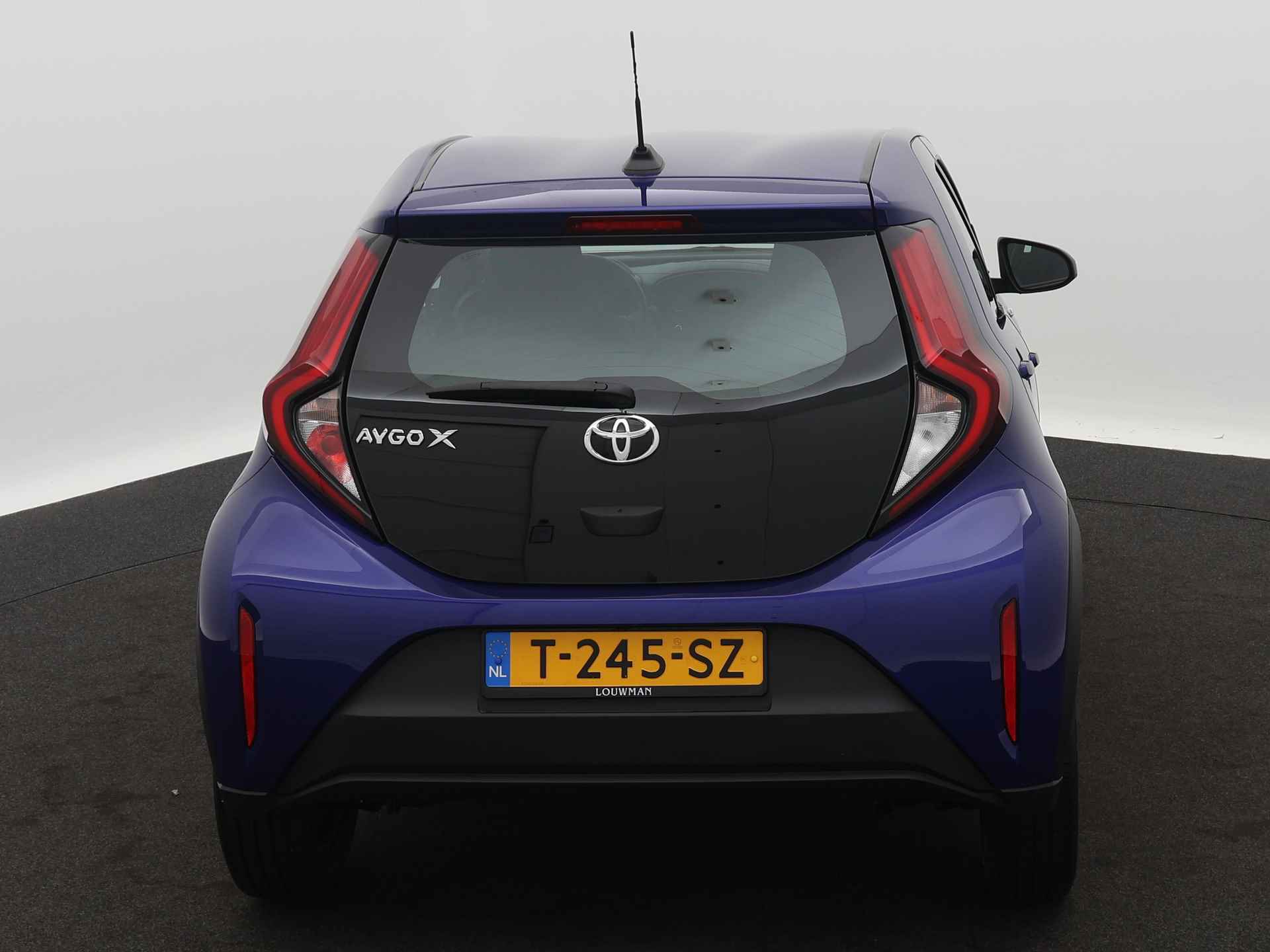 Toyota Aygo X 1.0 VVT-i MT Play | Apple carplay -/ Android Auto | NL-Auto | - 30/41