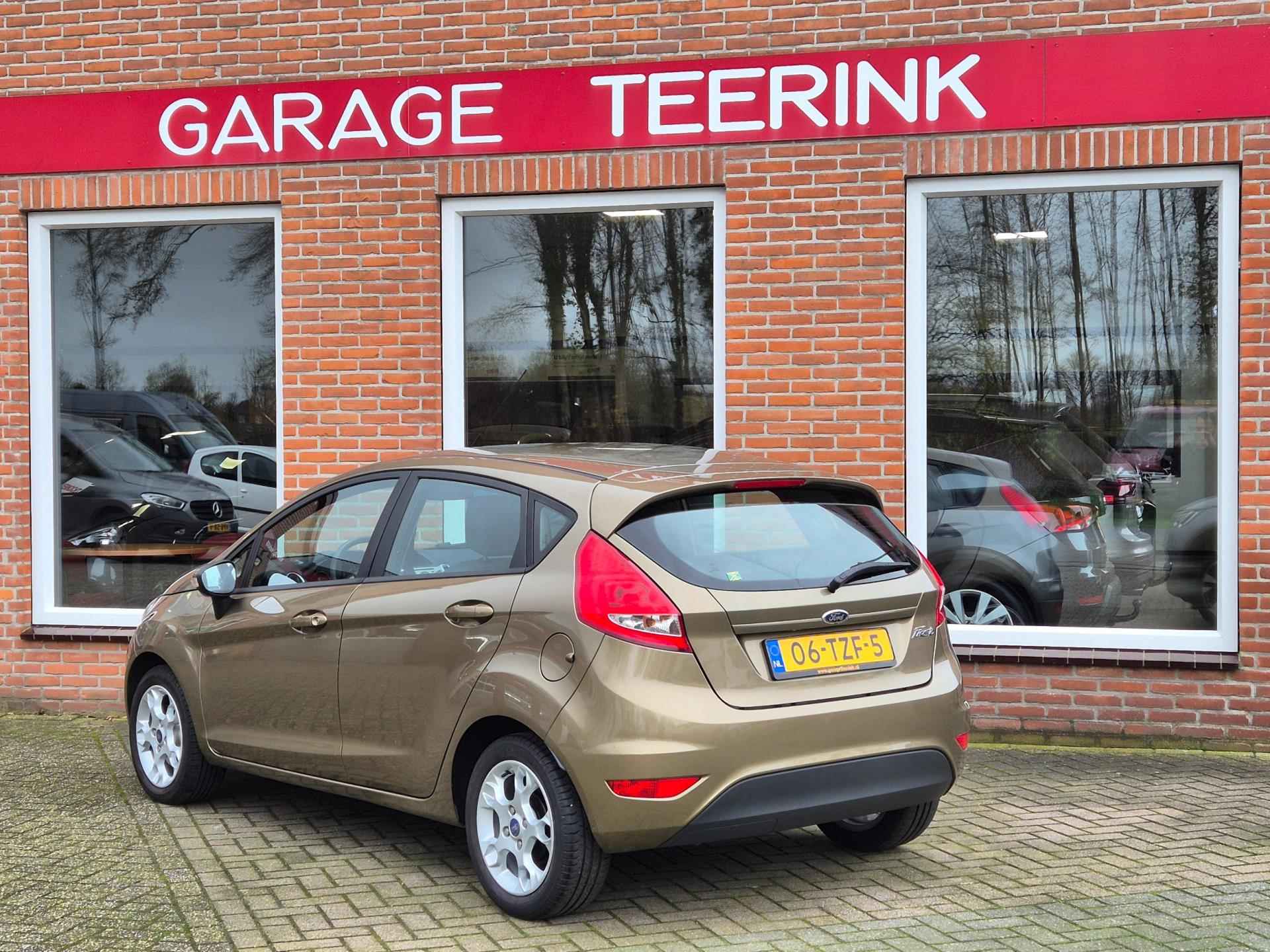 Ford Fiesta 1.25 Limited 60PK 5drs airco, elektr.ramen, lmv, pdc RIJKLAAR - 5/18