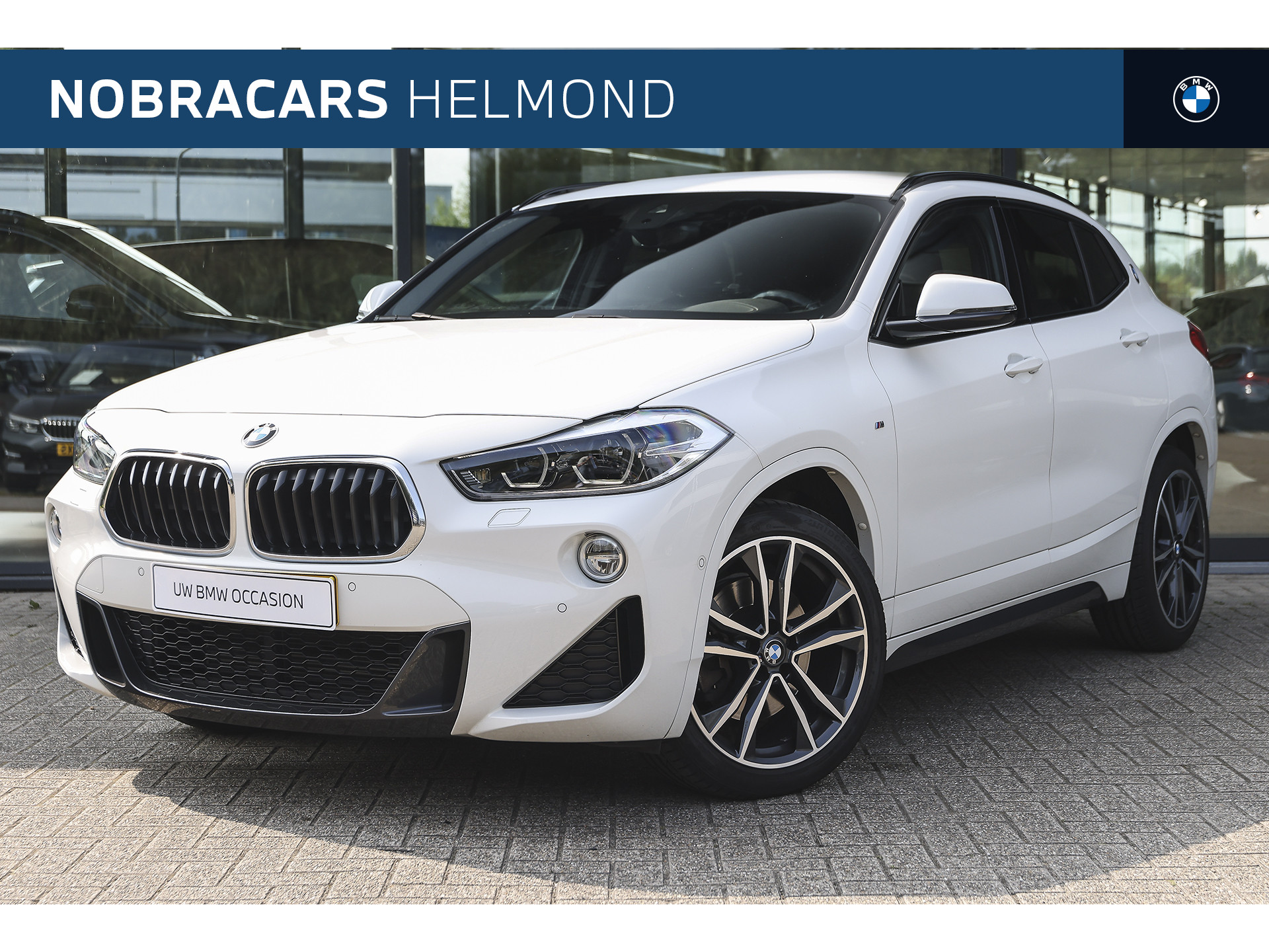 BMW X2 sDrive20i High Executive M Sport Automaat / Sportstoelen / Trekhaak / LED / Head-Up / Harman Kardon / Achteruitrijcamera / Park Assistant / Cruise Control