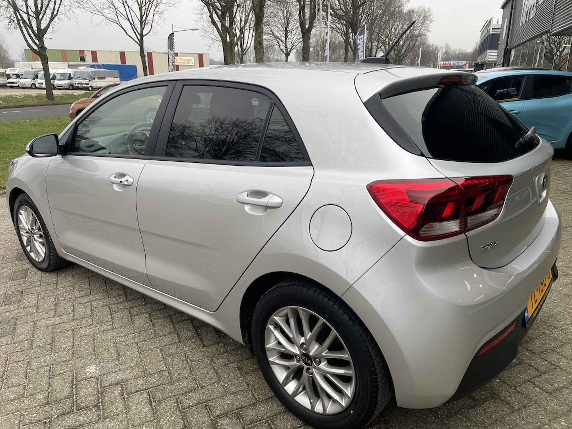 Kia Rio 1.0 TGDI DynamicLine - 2/16