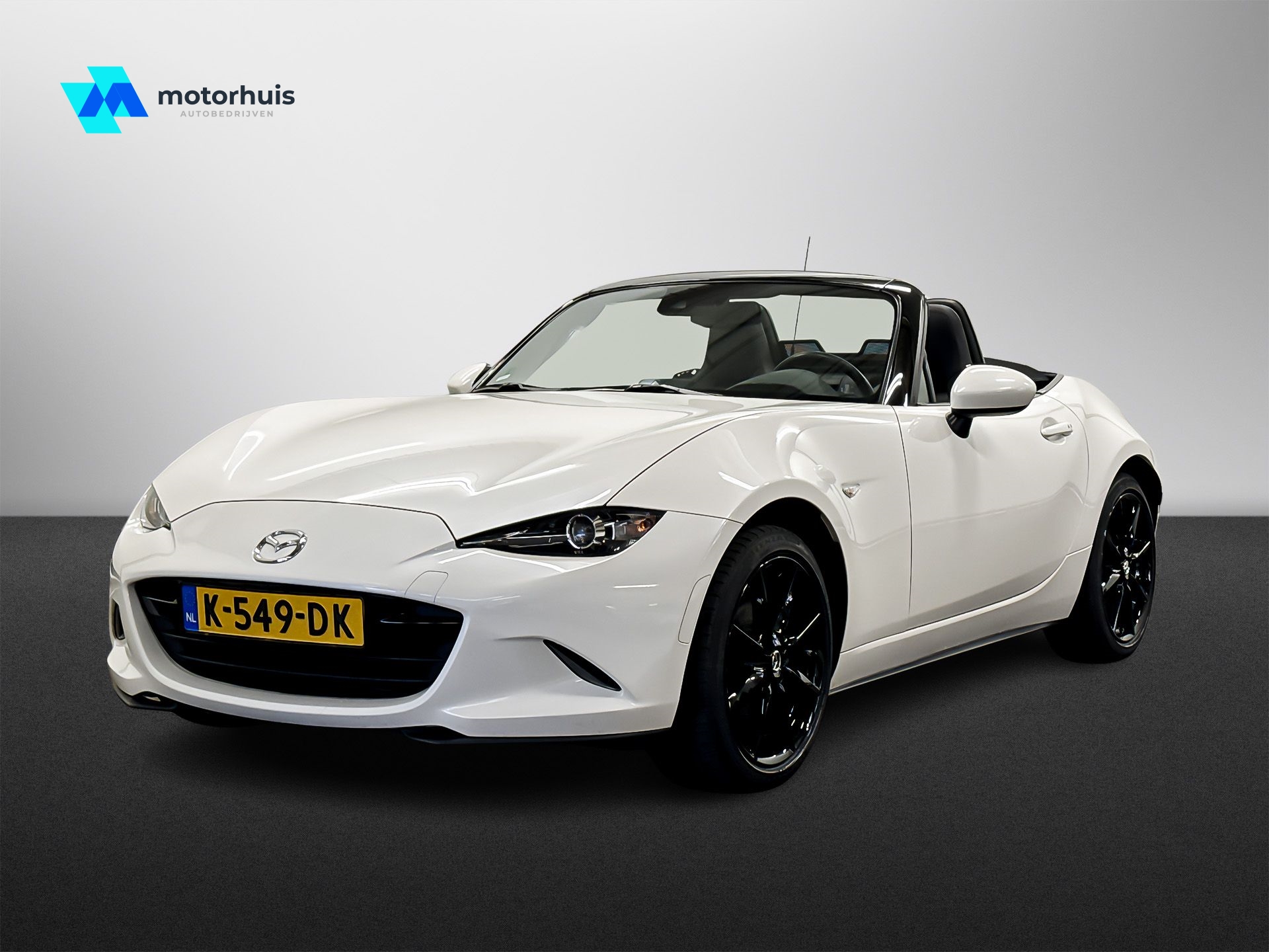 MAZDA Mx-5 1.5 SKYACTIV-G 132PK GT-M BLACK&WHITE NAVI FULL LED CAMERA LEDER PDC NL-AUTO NAP