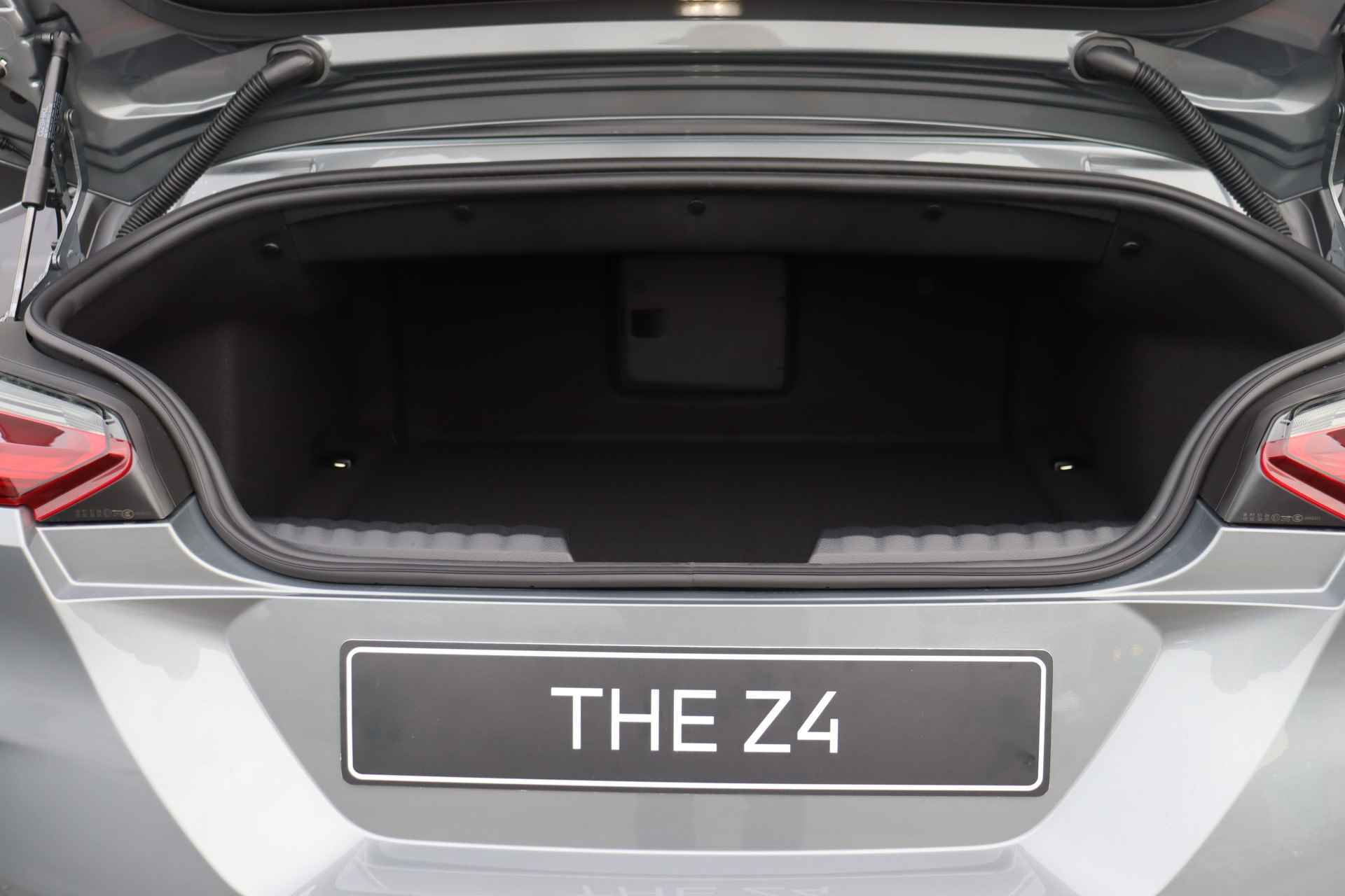 BMW Z4 Roadster sDrive30i High Executive M Sport Automaat / M Sportstoelen / Adaptieve LED / Active Cruise Control / Adaptief M Onderstel / Parking Assistant / Stoelverwarming - 21/21