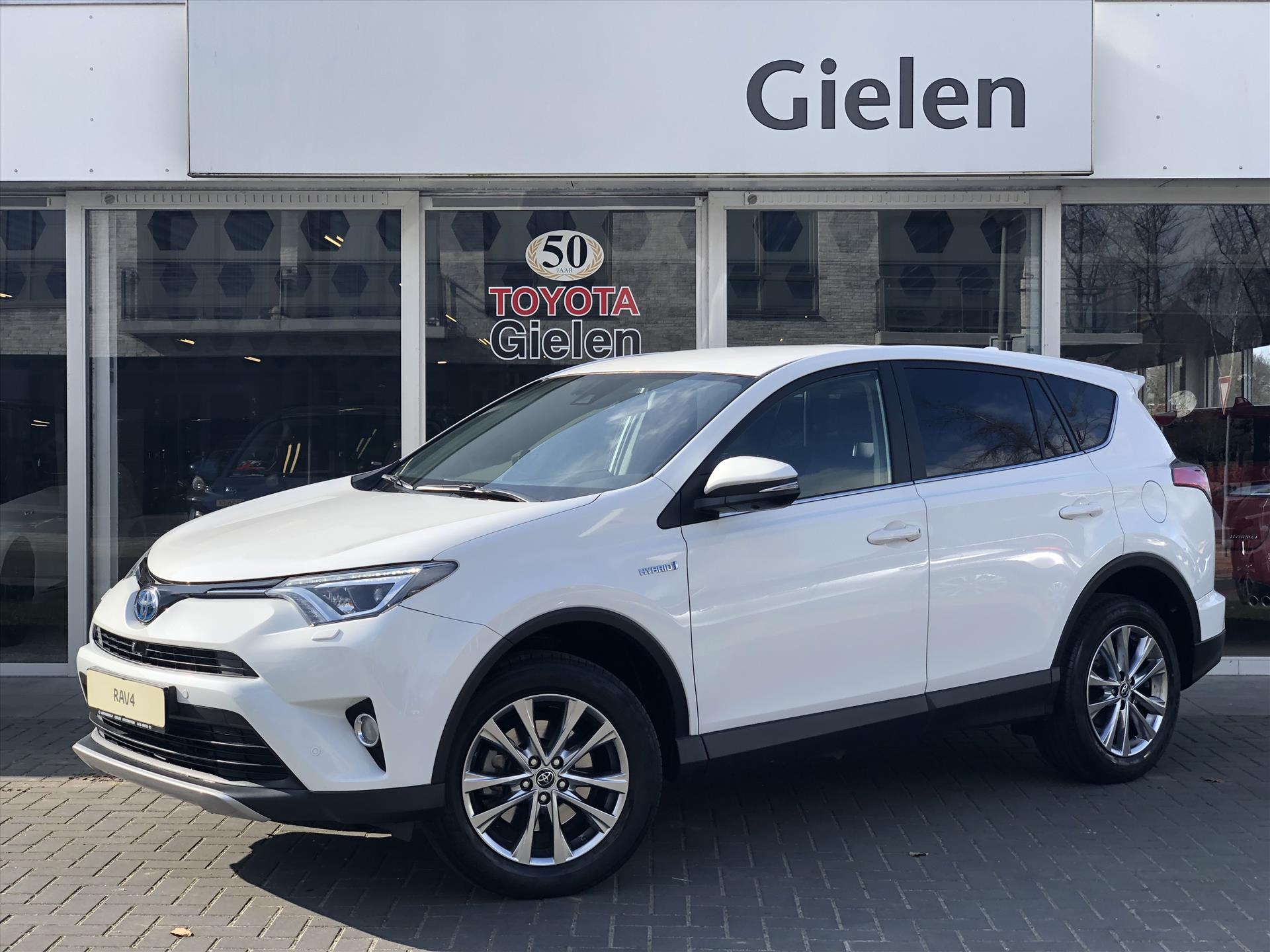 Toyota RAV4 2.5 Hybrid AWD Executive | Trekhaak, Leer, Navigatie, 360 camera, Dodehoekherkenning, Geheugenfunctie, 1.650KG Trekgewicht