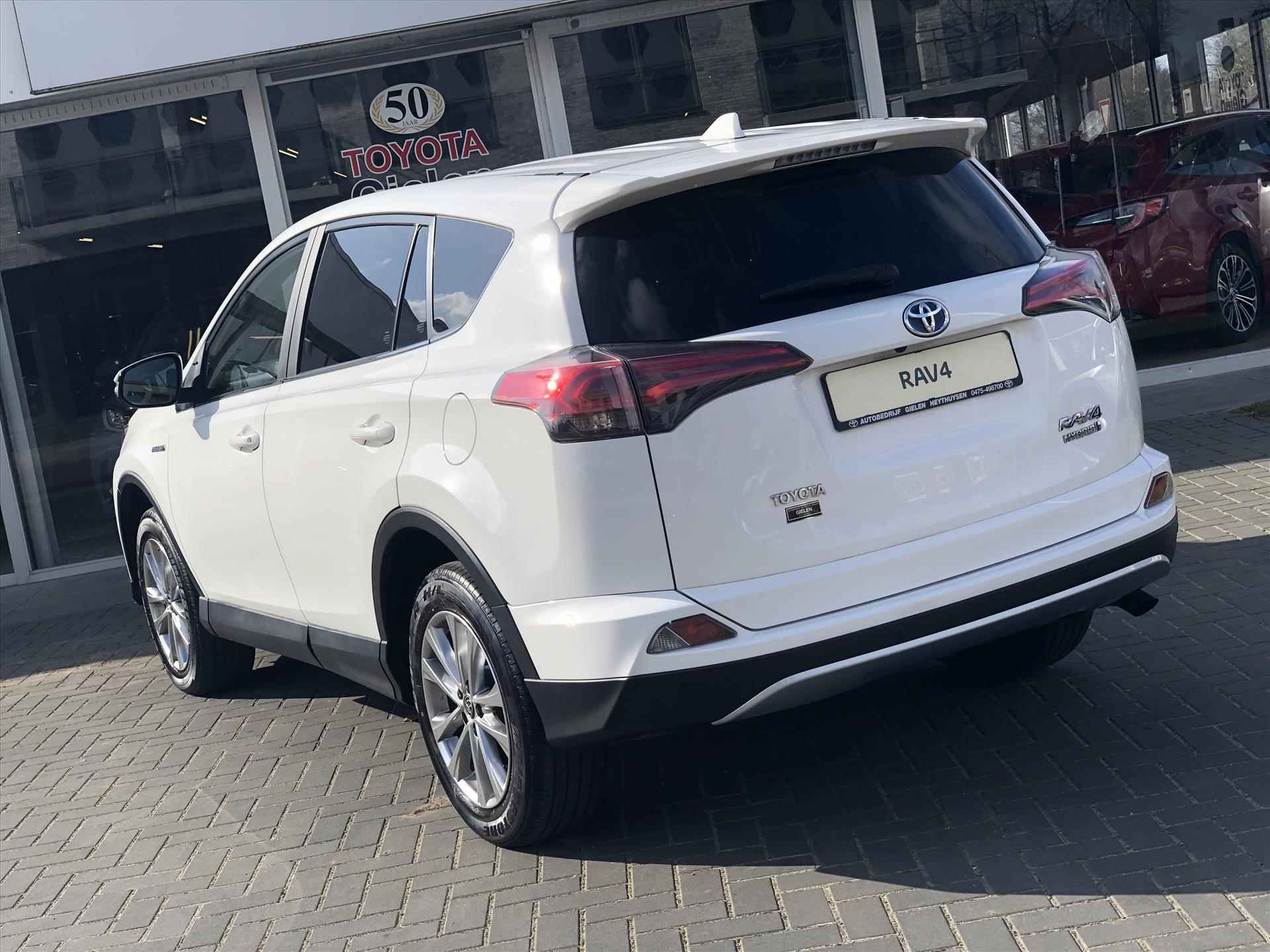 Toyota RAV4 2.5 Hybrid AWD Executive | Trekhaak, Leer, Navigatie, 360 camera, Dodehoekherkenning, Geheugenfunctie, 1.650KG Trekgewicht - 15/43