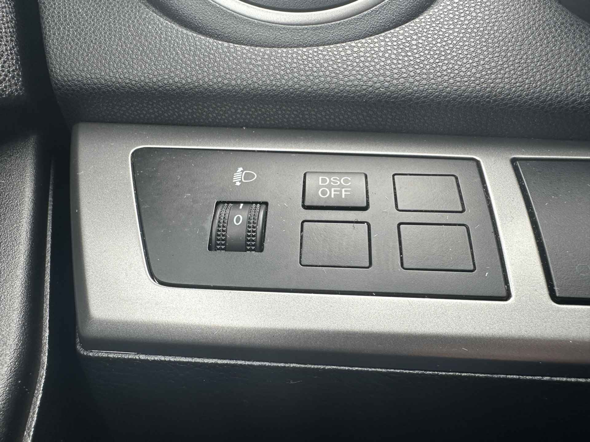 Mazda 3 Automaat 2.0 Limited CLIMA,ALL SEASONS,LICHTMETAAL - 24/26