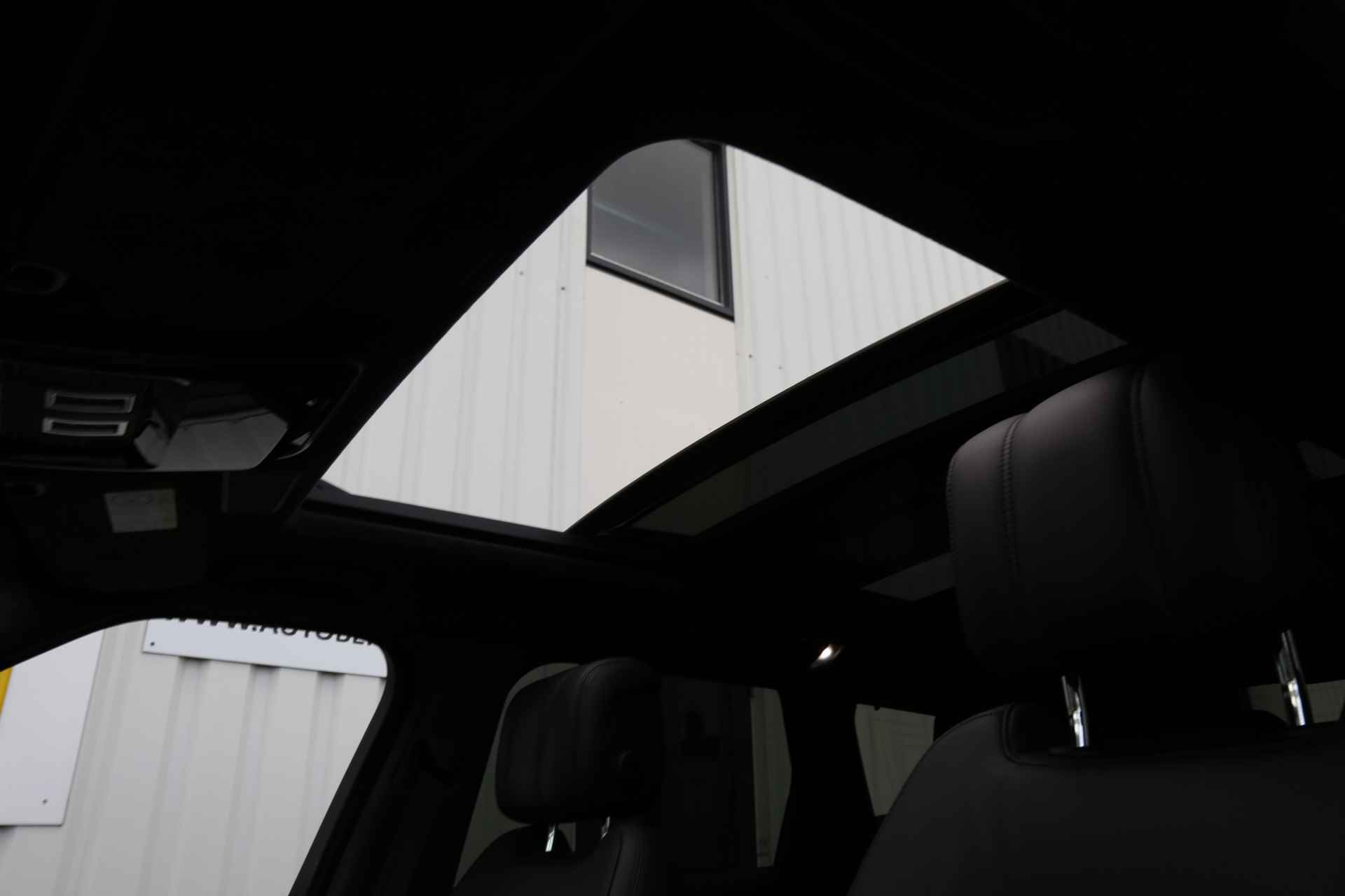 Land Rover Range Rover Sport 3.0 P400 MHEV HST 4WD Aut.*NL-Auto*1ste Eig!*Perfect LR Onderh.*Carbon/Luchtvering/Pano/ACC/Elek. Trekhaak/Meridian/LED/360/HUD/ - 24/92