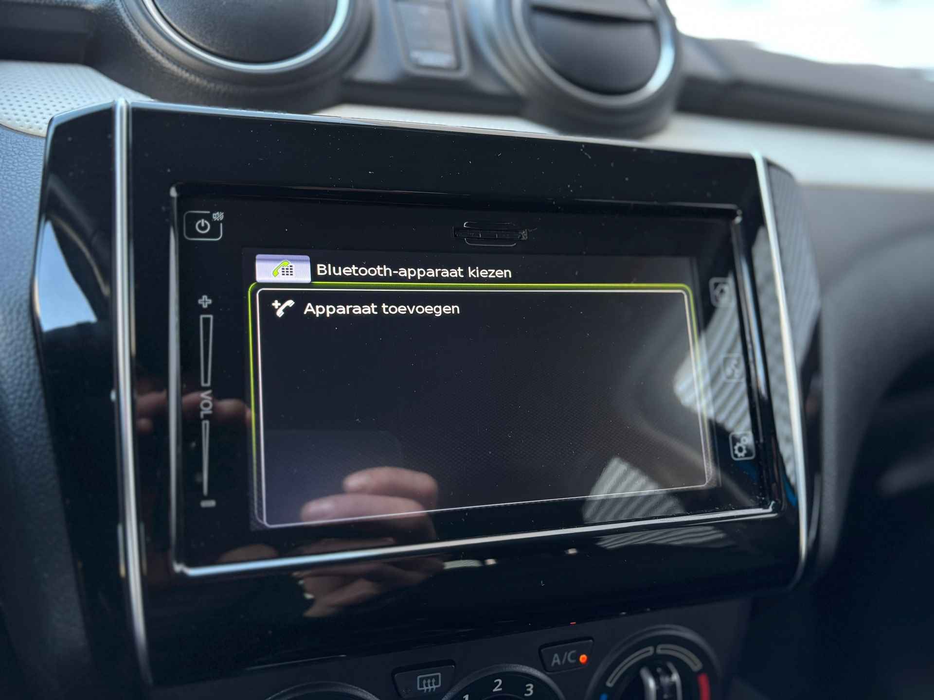 Suzuki SWIFT 1.2 Select Navigatie|Camera|Carplay|Stoelverw.|Airco - 18/30