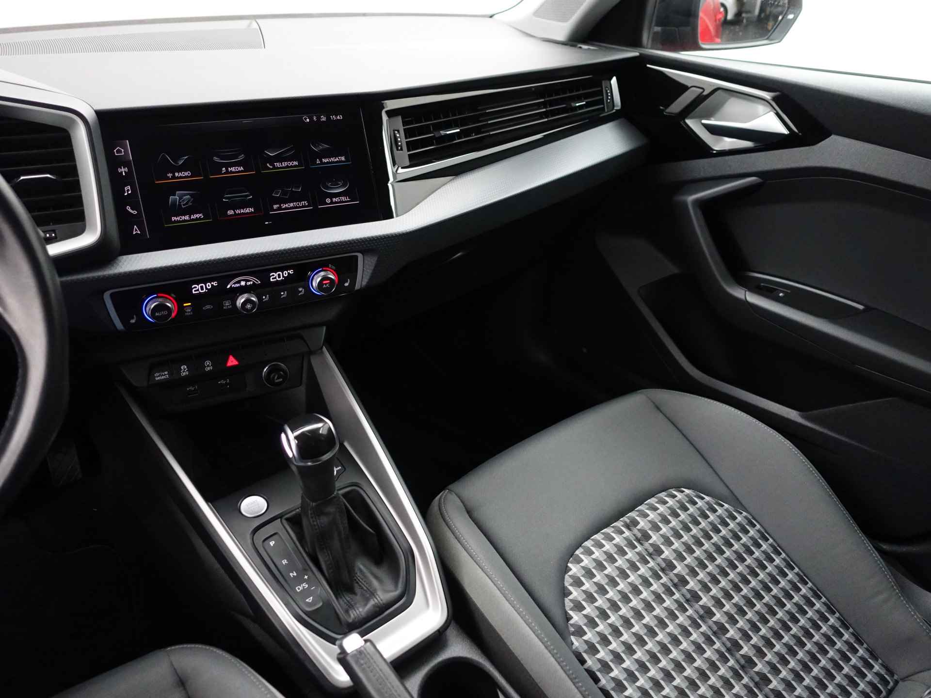Audi A1 Citycarver 30 TFSI S-line Aut- Two Tone, Xenon Led, CarPlay, Virtual Cockpit, Keyless, Stoelverwarming - 9/39