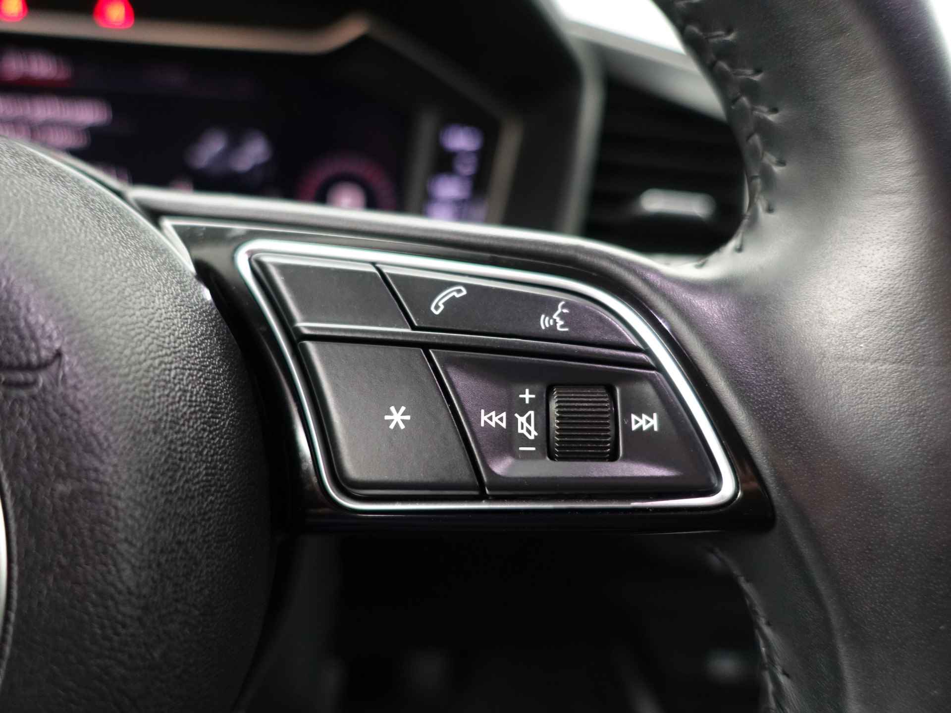 Audi A1 Citycarver 30 TFSI S-line Aut- Two Tone, Xenon Led, CarPlay, Virtual Cockpit, Keyless, Stoelverwarming - 20/39