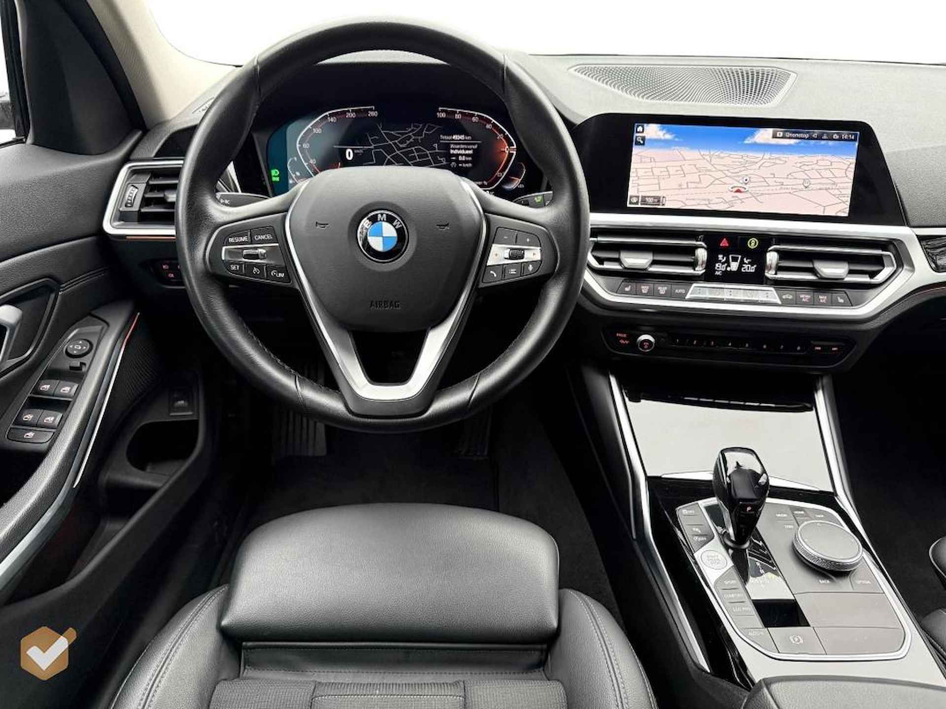 BMW 3-serie 318I Executive Edition Automaat NL-Auto *Geen Afl. kosten* - 23/58