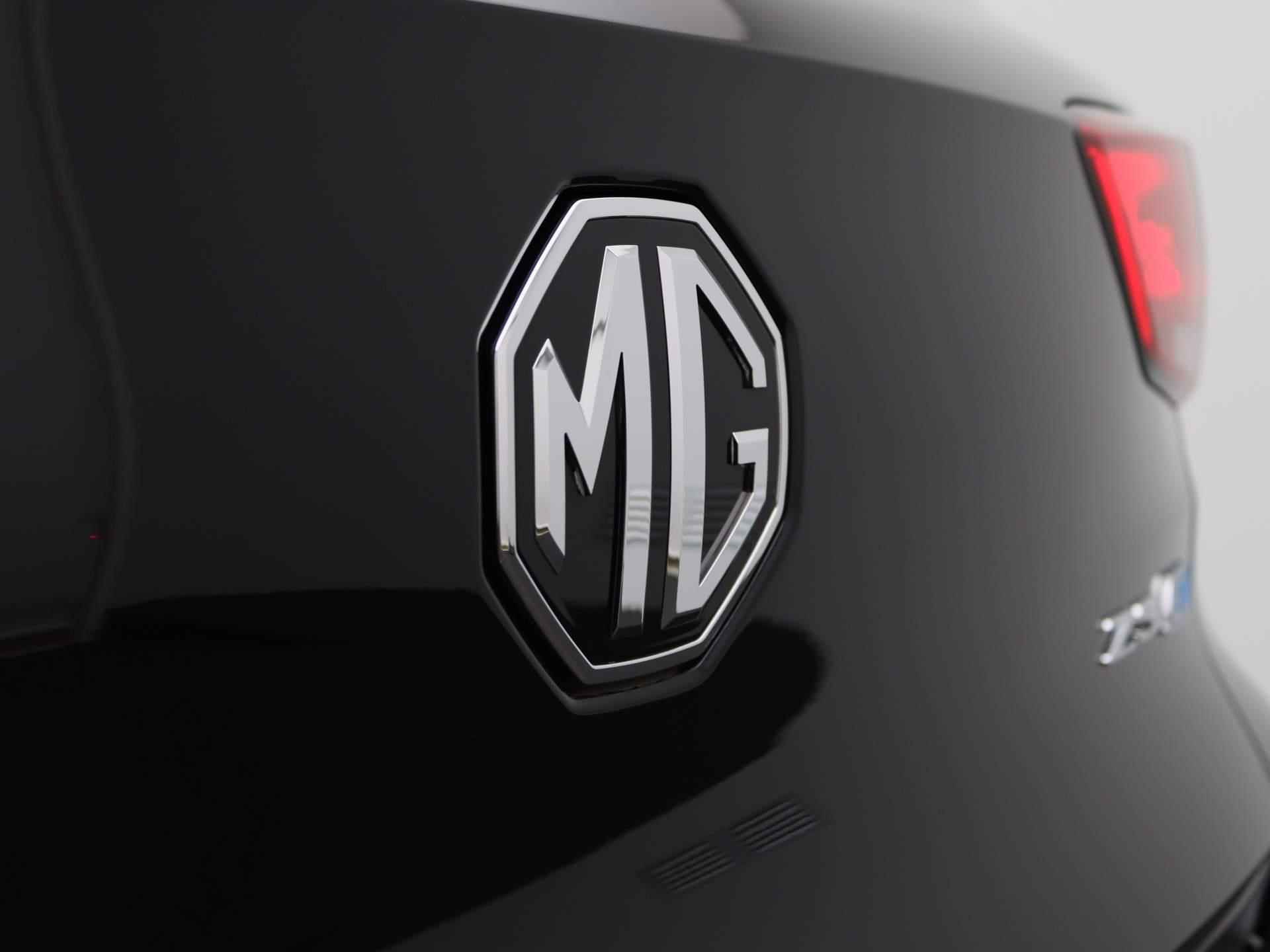 MG ZS EV Standard Range Luxury 50 kWh | Leder |  Navi | ECC | PDC | LMV | Schuifdak | Cam | - 35/43