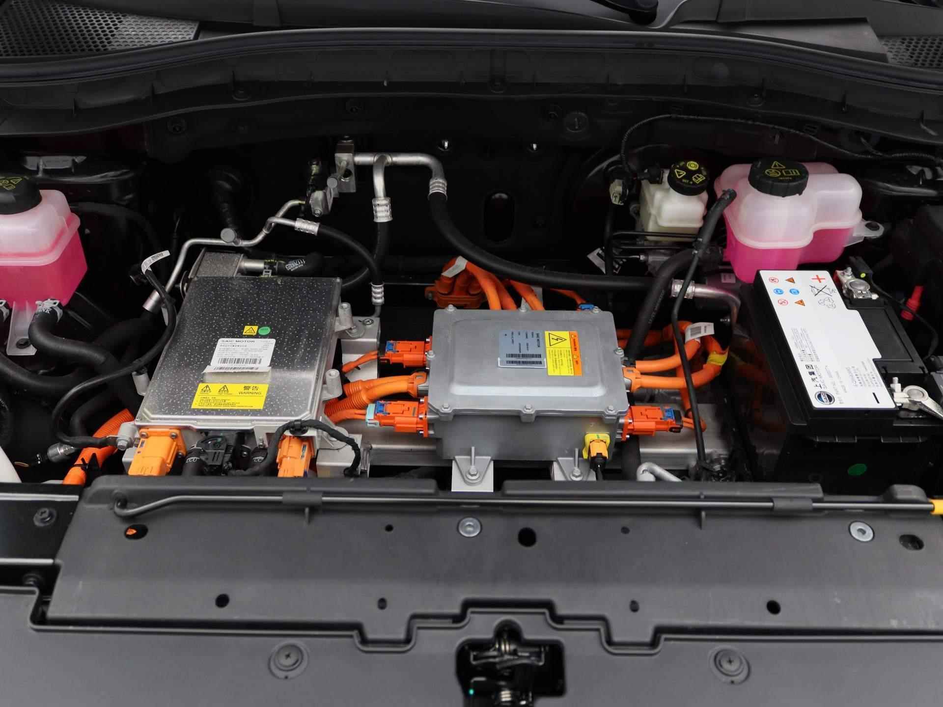 MG ZS EV Standard Range Luxury 50 kWh | Leder |  Navi | ECC | PDC | LMV | Schuifdak | Cam | - 42/43