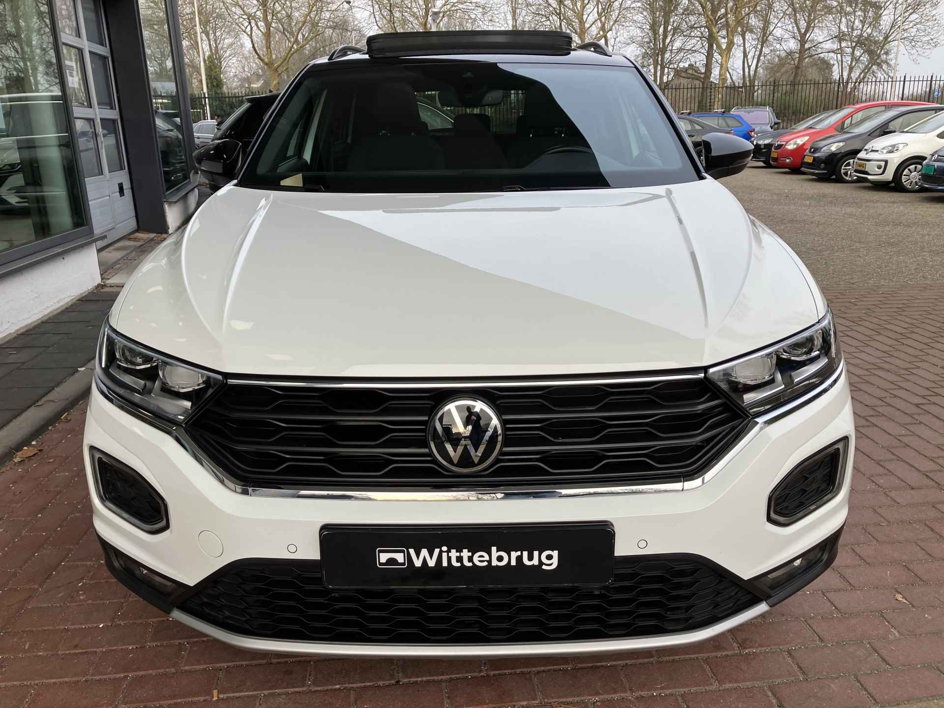 Volkswagen T-Roc 1.5 TSI Style / DSG / 18 Inch / Virtual Cockpit / Panorama dak / Zwart dak / 12 Maanden Garantie! - 5/25