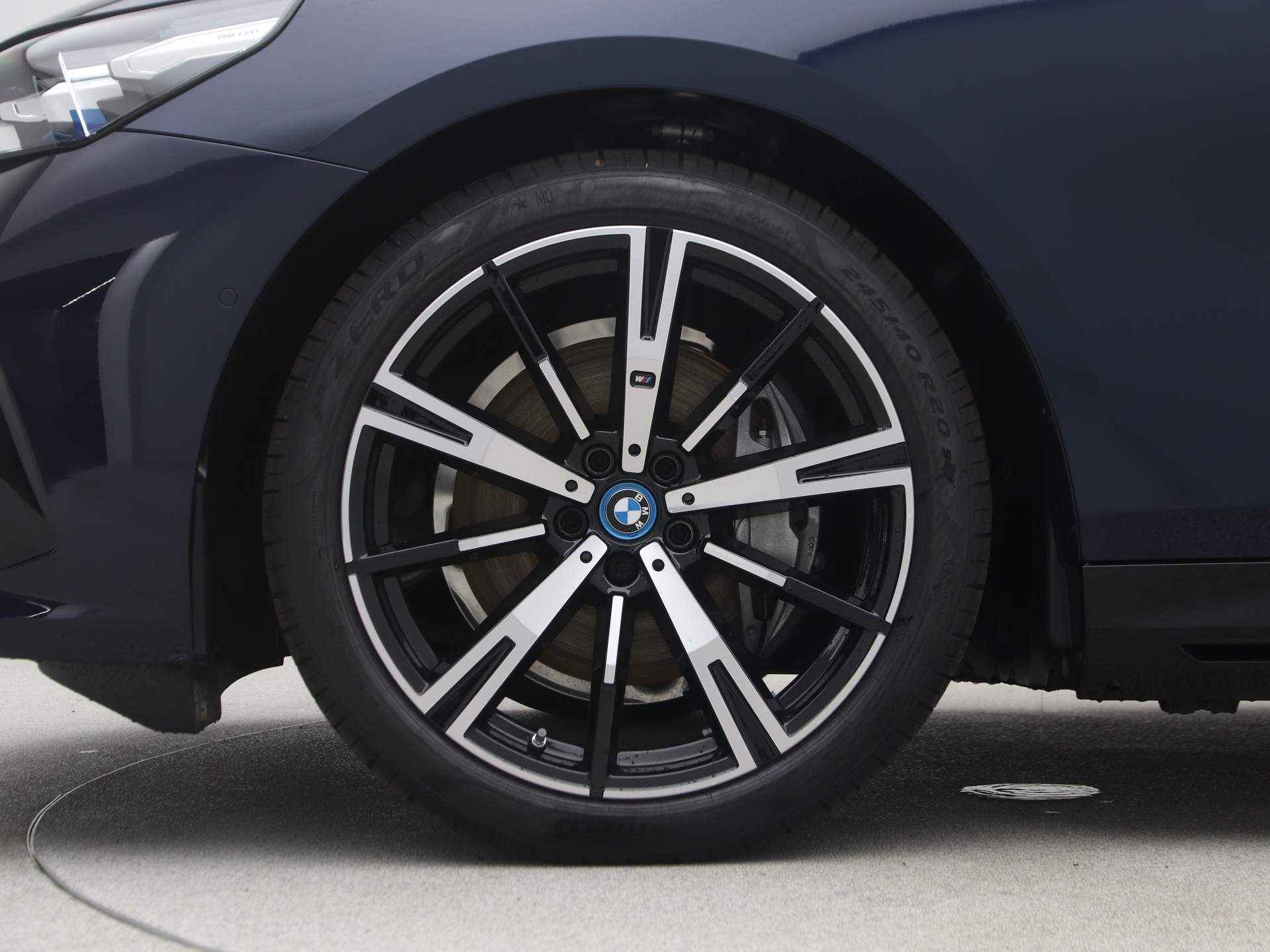 BMW i5 Touring eDrive40 M Sport Edition - 17/23