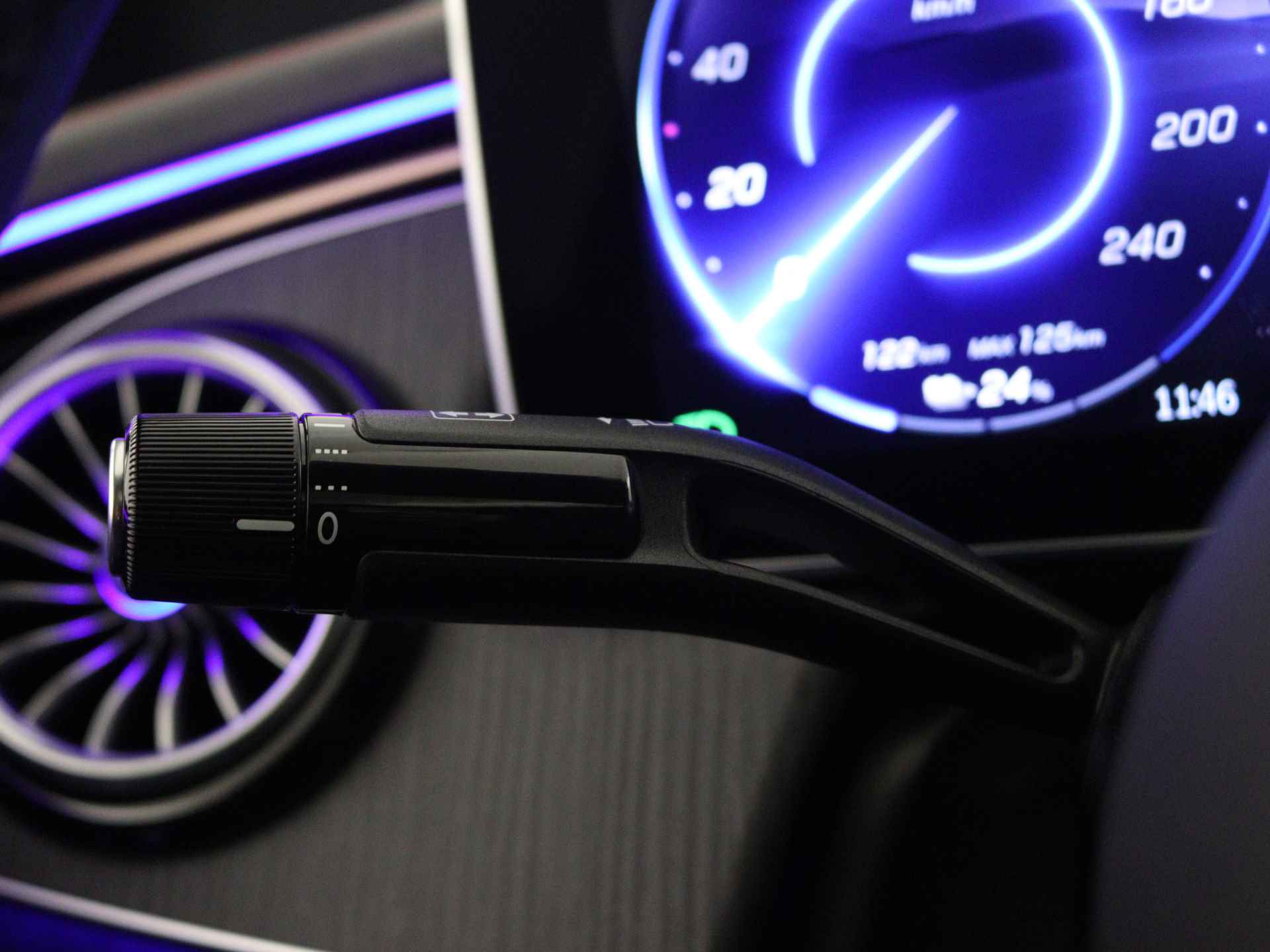 Mercedes-Benz EQE 350 AMG Line | Premium Pack | Nightpakket | Luchtvering | Rijassistentiepakket plus | Parkeerpakket met 360° camera's | USB-pakket plus | Burmester® 3D-Surround sound system | Smartphone integratiepakket | - 20/35