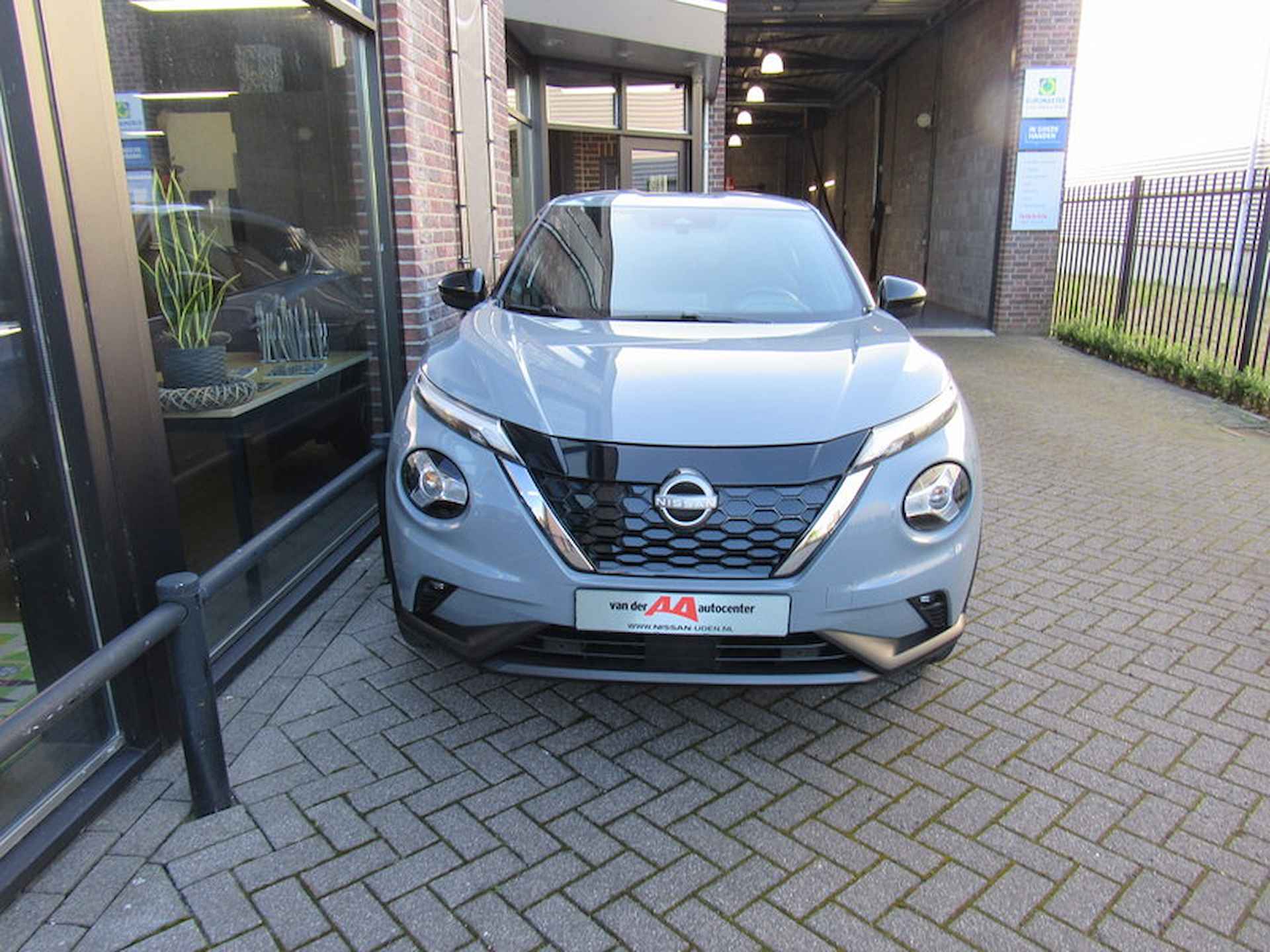 Nissan Juke Hybrid 143pk N-Connecta - 4/30