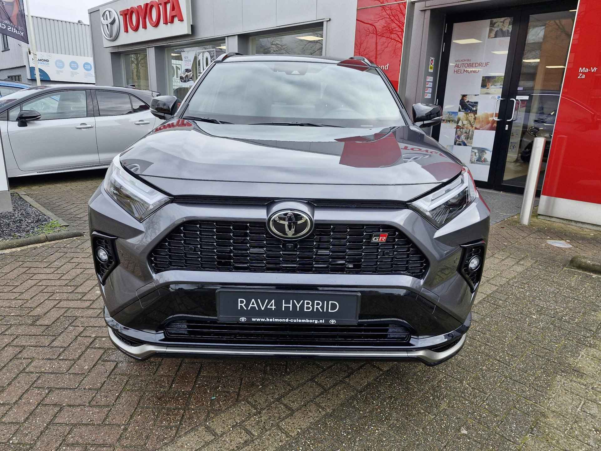 Toyota RAV4 2.5 Plug-in Hybrid AWD GR SPORT - 8/39