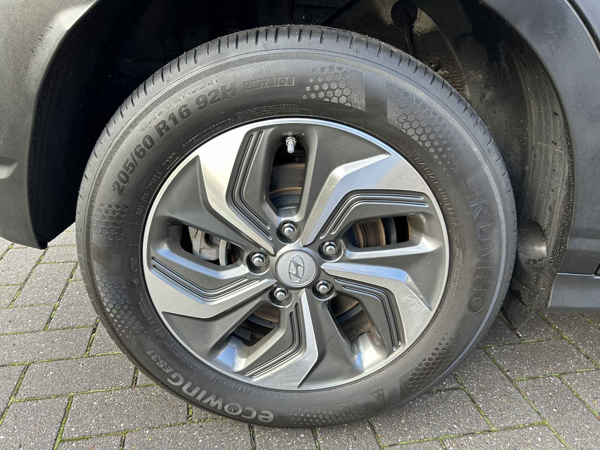 Hyundai Kona 1.6 GDI HEV Comfort, Automaat, Rijklaar-Prijs - 34/37