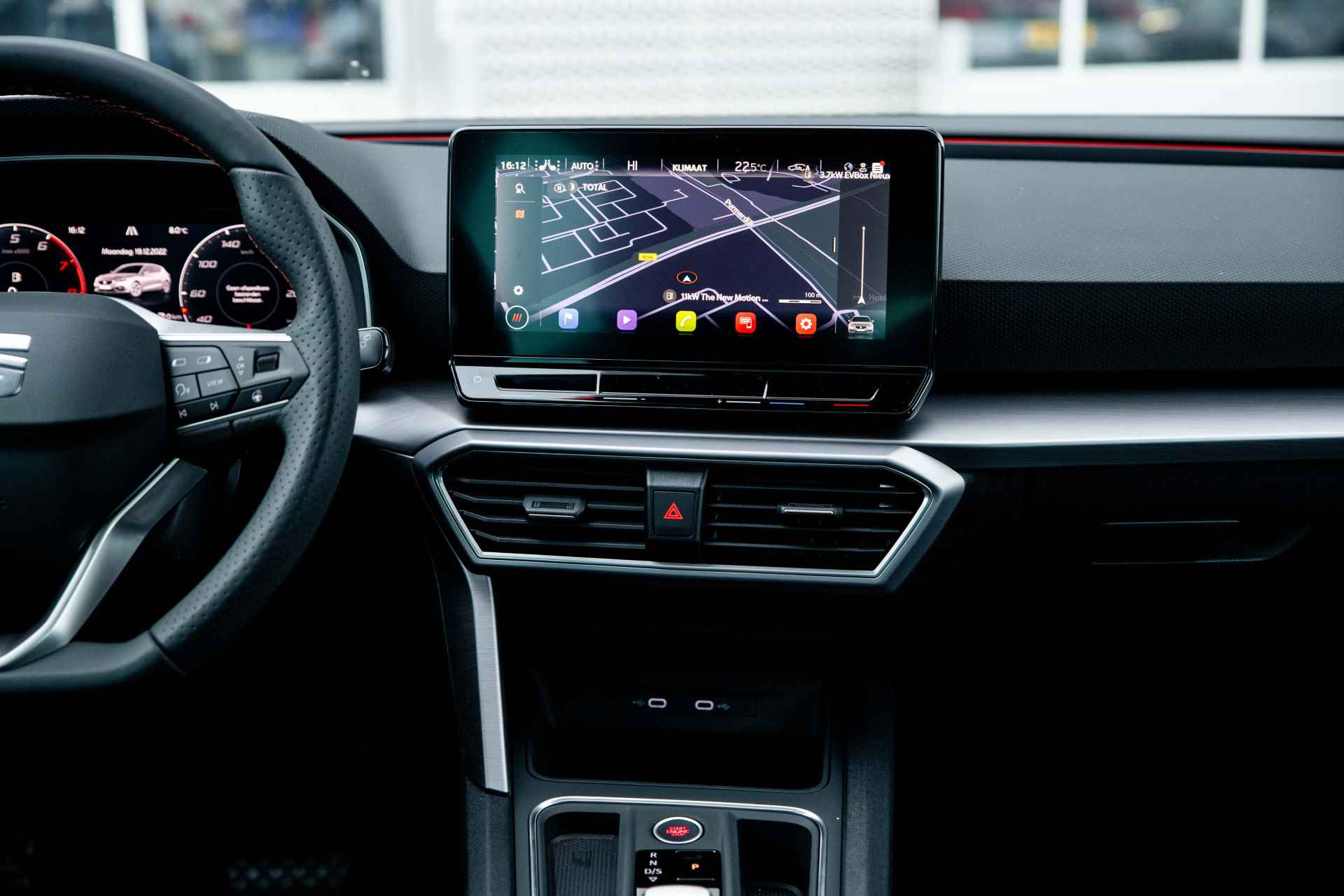 SEAT Leon 1.0 eTSI 110PK DSG Aut. FR Business Intense | Panorama Dak | Virtual Cockpit | ACC | 17'' LMV | Camera | App-Connect - 18/43