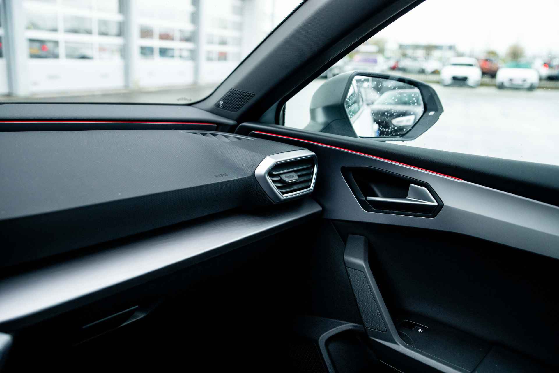 SEAT Leon 1.0 eTSI 110PK DSG Aut. FR Business Intense | Panorama Dak | Virtual Cockpit | ACC | 17'' LMV | Camera | App-Connect - 40/43